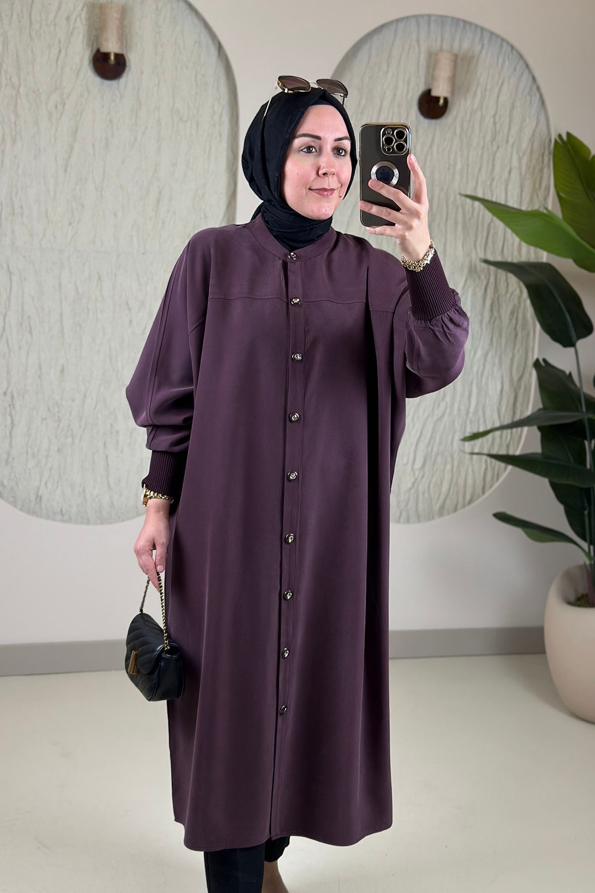 Tesettür Giy Çık KapModal Tensel Önü Düğmeli Yarasa Kol Ribanalı Kadın Giyçık Kap Mürdüm KADO 268442