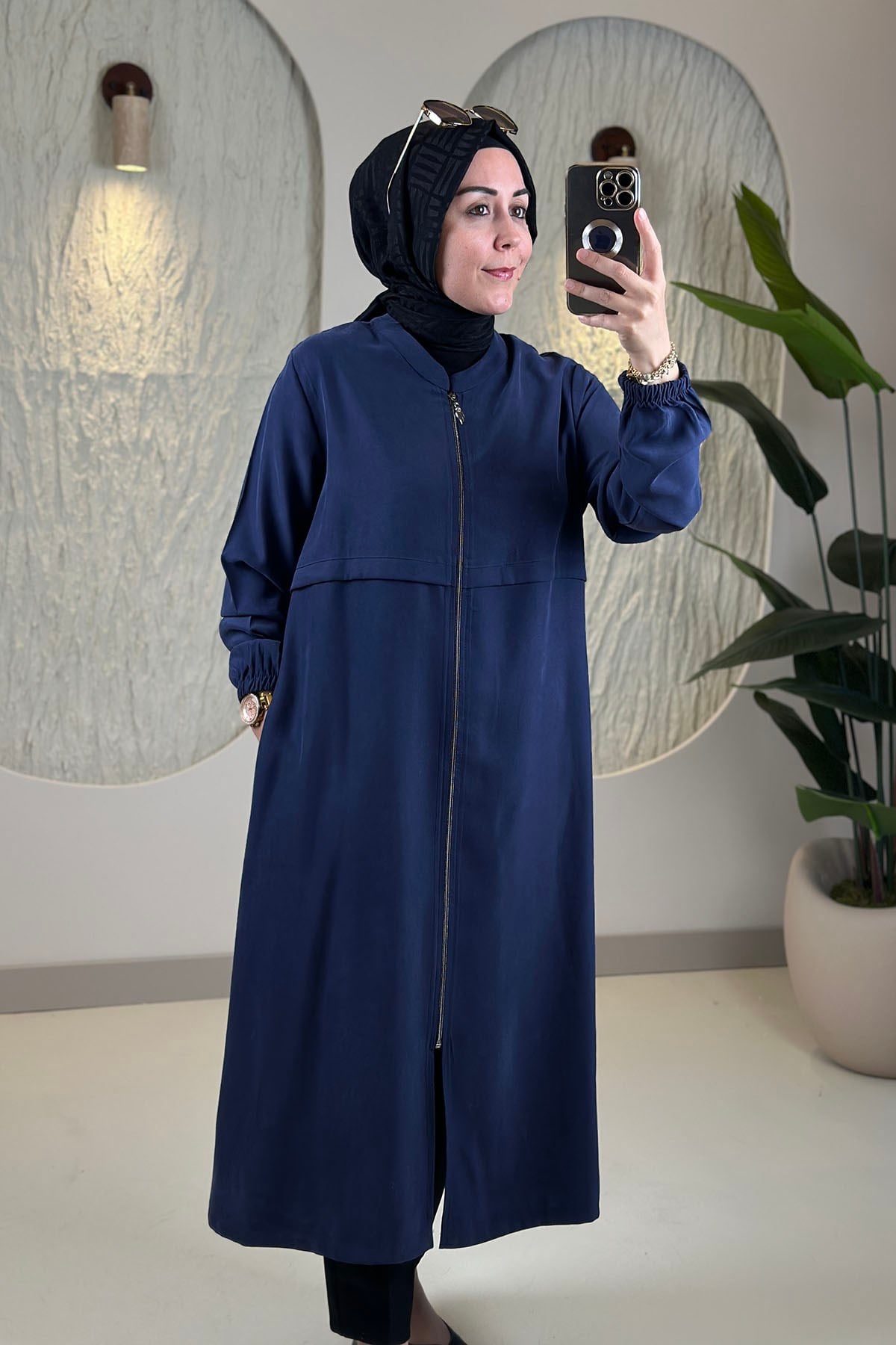 Tesettür Giy Çık KapModal Tensel Önü Fermuarlı Cepli Kadın Giyçık Kap Lacivert KADO 268356