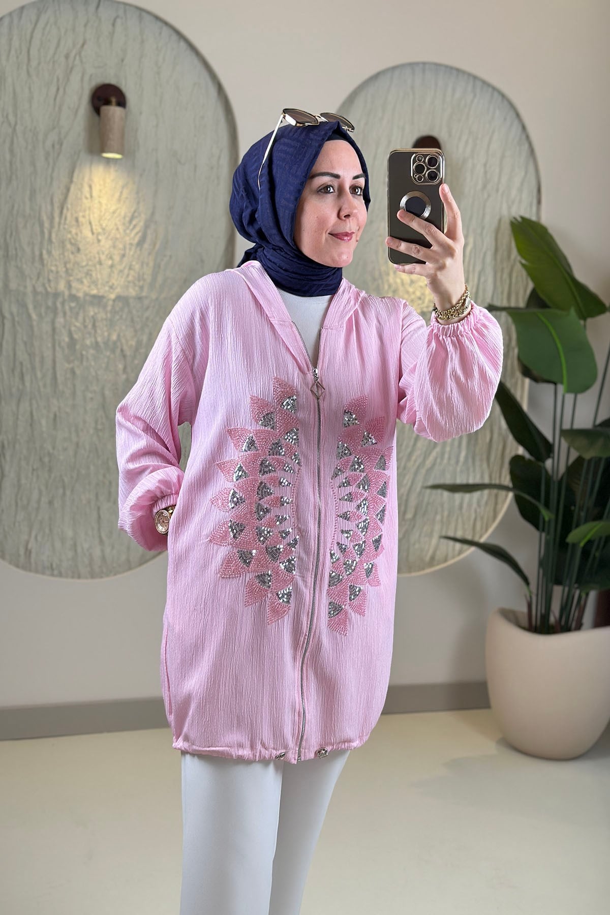 Tesettür Giy Çık KapÖnü Fermuarlı Boncuk İşlemeli Kadın Bomber Giyçık Pembe AYN 140282
