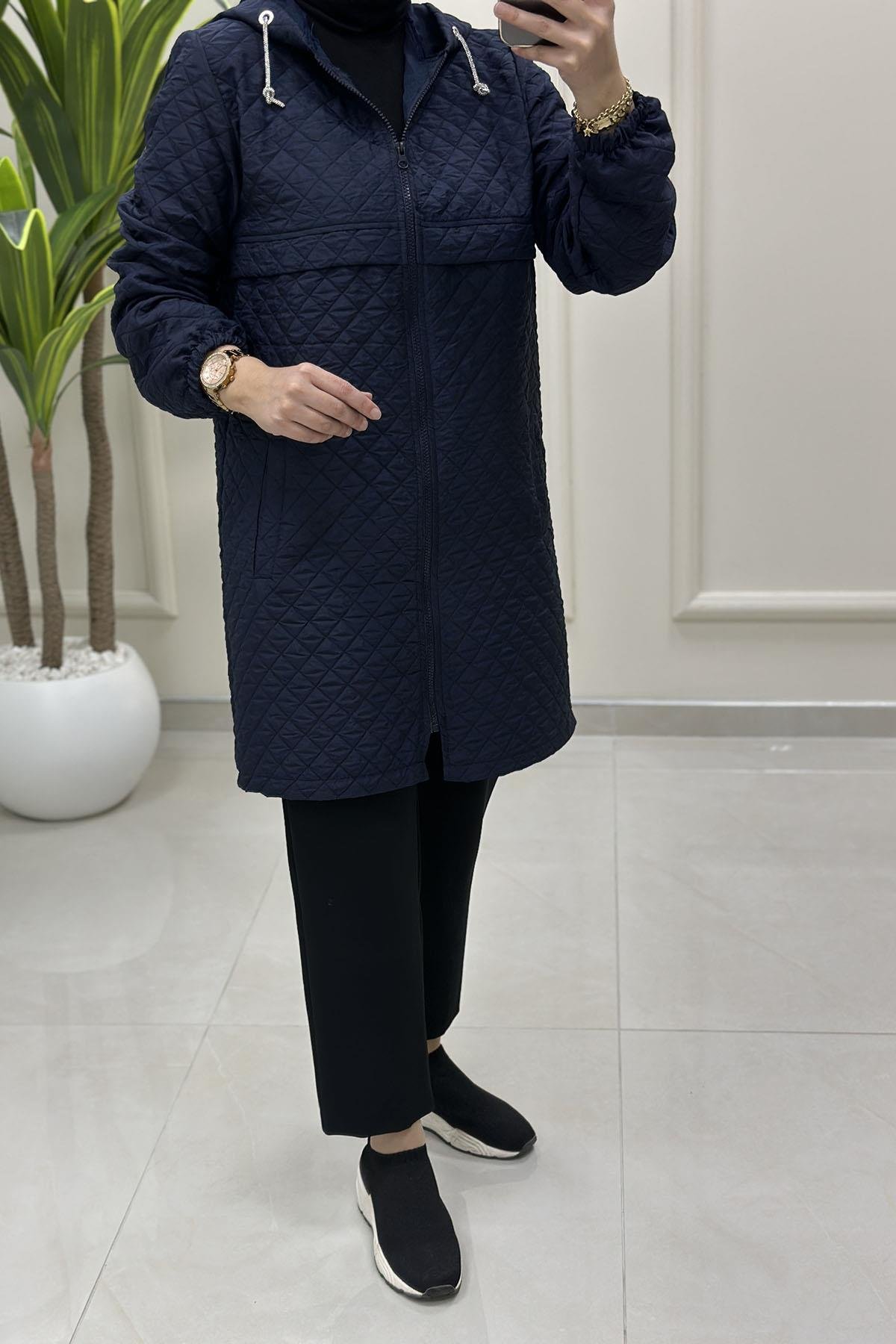 Tesettür Giy Çık KapÖnü Fermuarlı Cepli Kolu Büzgülü Kadın Kapitone Giyçık Lacivert GNR 219