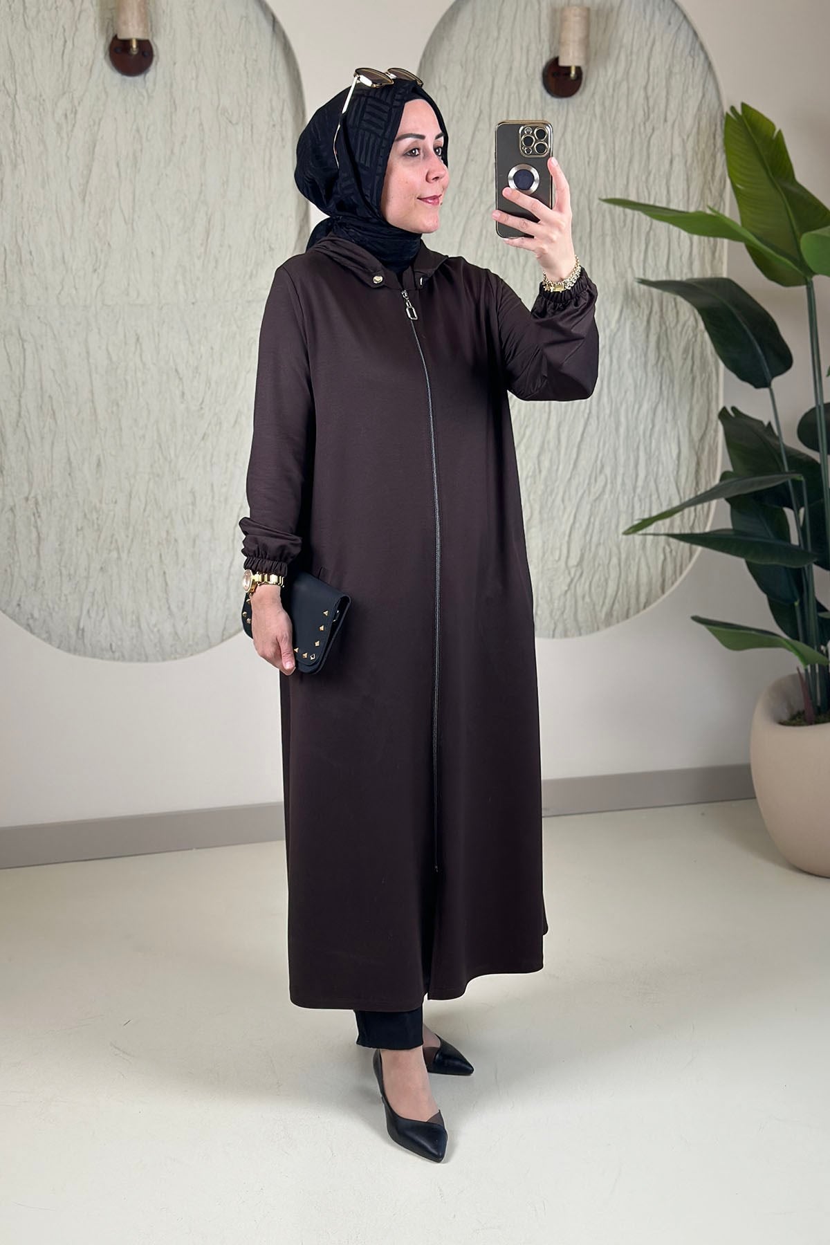 Tesettür Giy Çık KapÖnü Fermuarlı Kolu Büzgülü Cepli Kadın Giyçık Acı Kahve KADO 268192