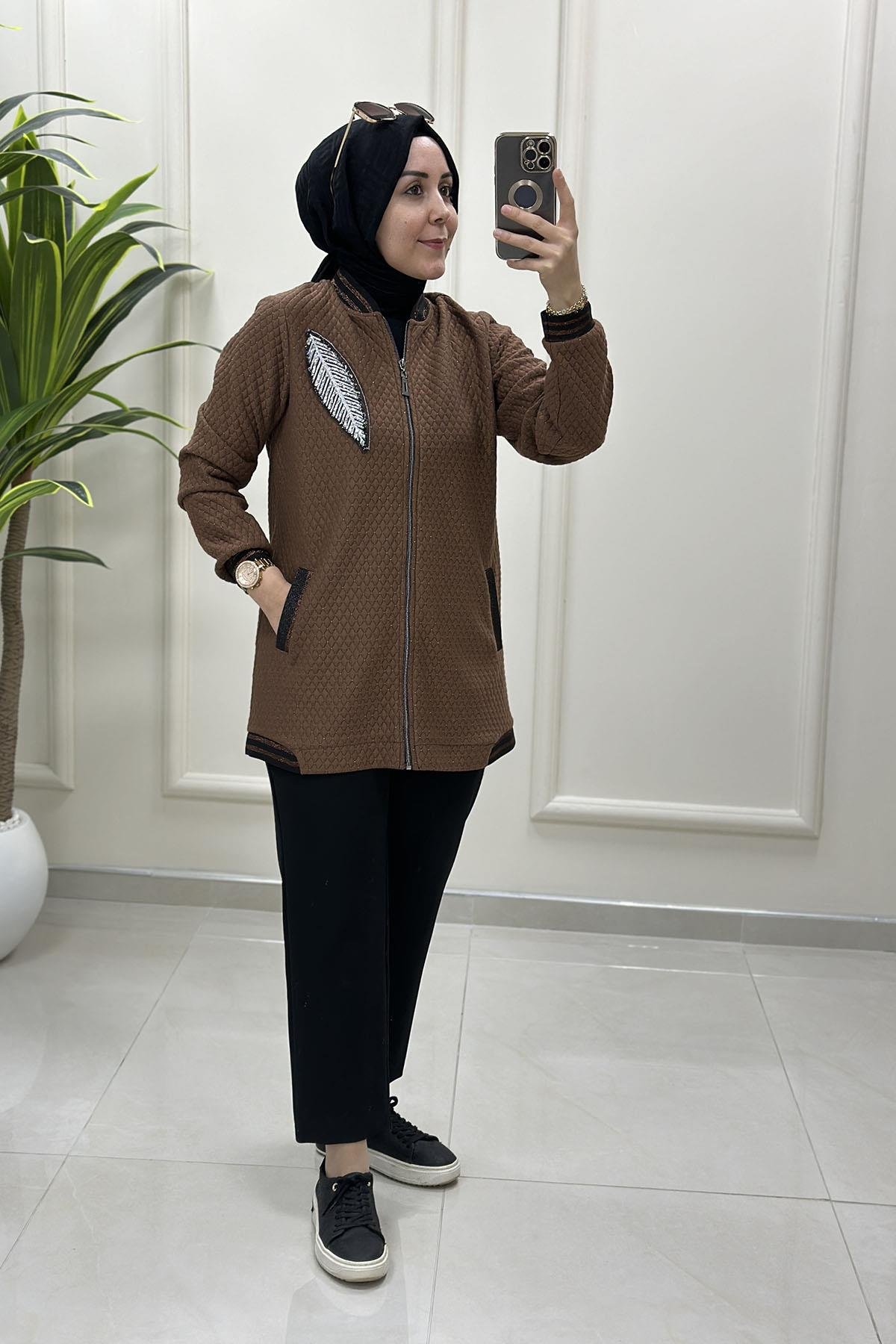 Tesettür Giy Çık KapÖnü Fermuarlı Ribanalı Kadın Bomber Ceket Kahverengi ELR 201