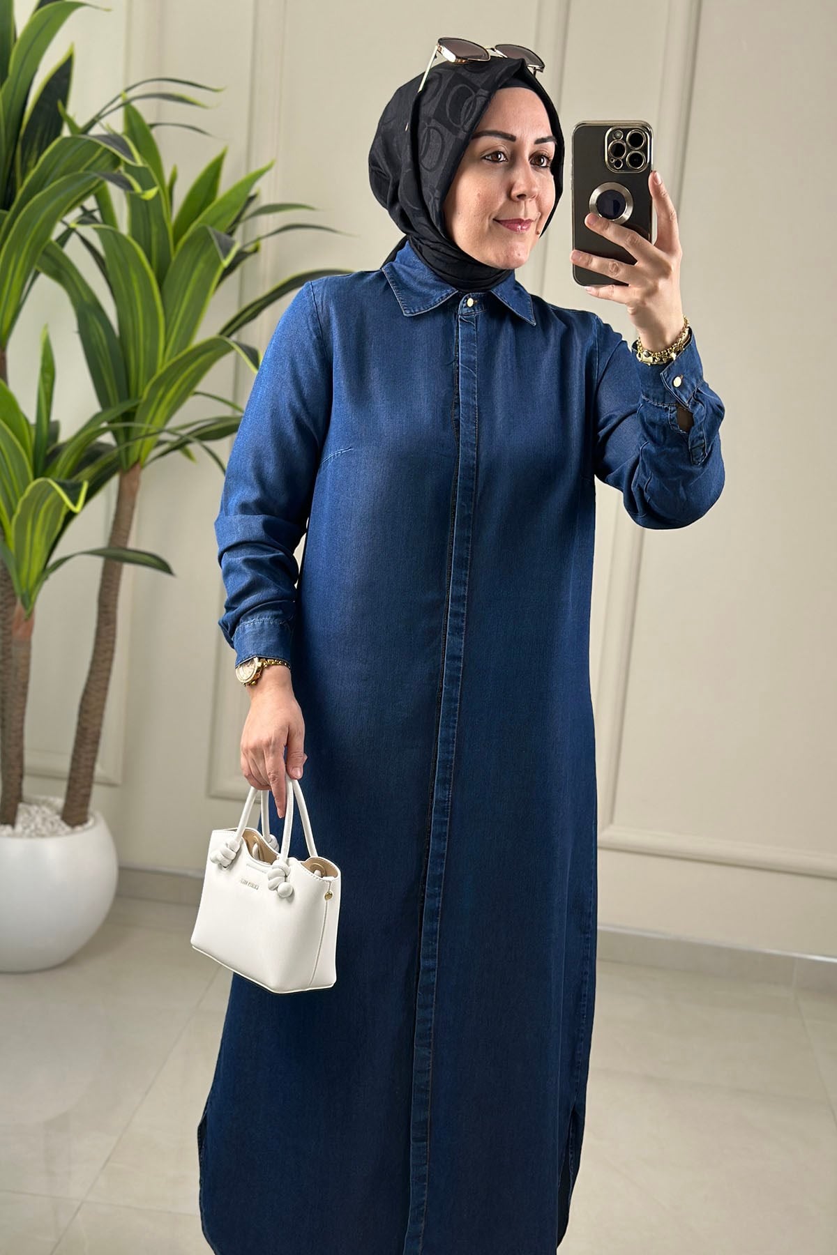 Tesettür Giy Çık KapTensel Önü Gizli Düğmeli Uzun Kadın Giyçık Tunik Koyu Mavi ALDY 1219