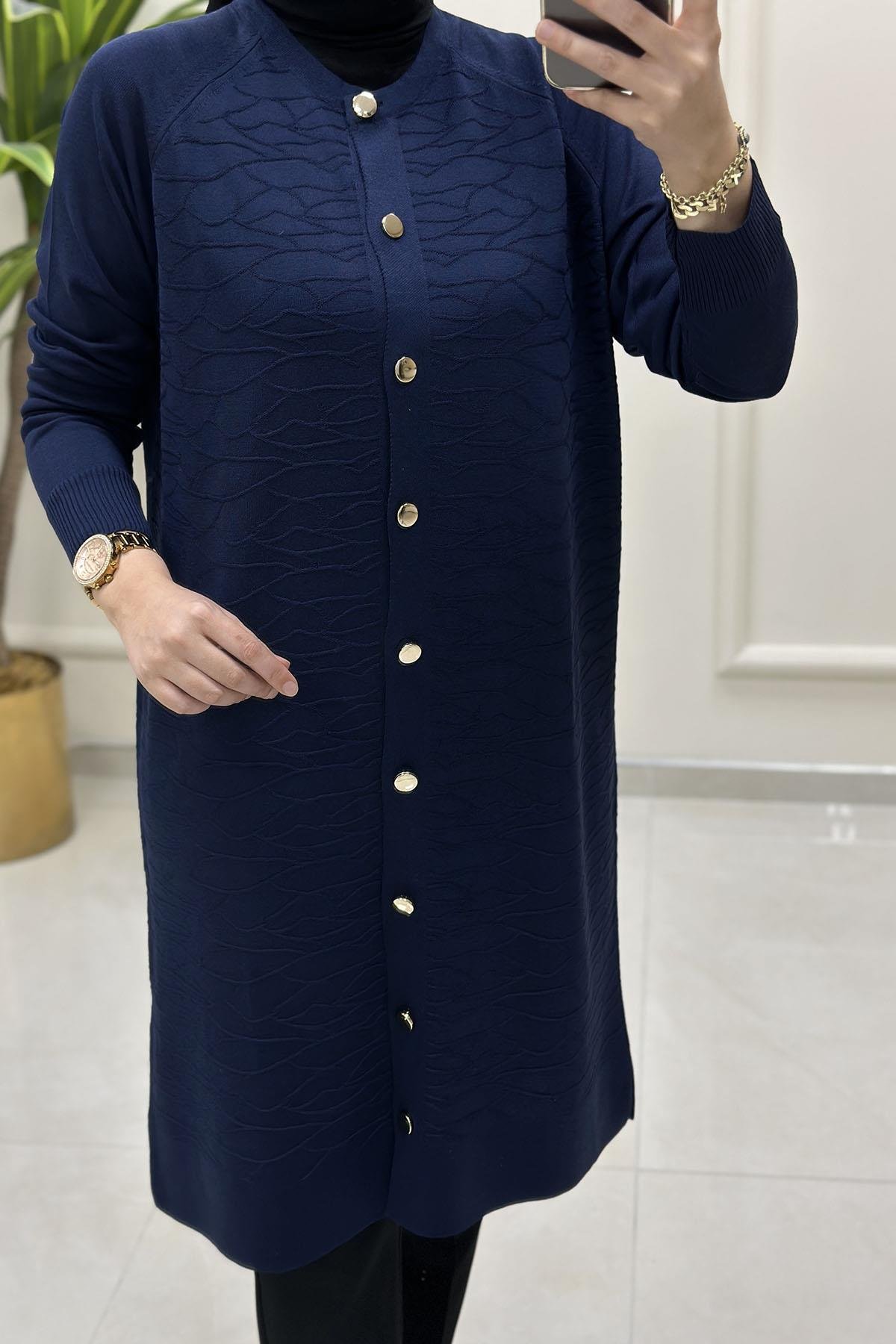 Tesettür HırkaÖnü Düğmeli Kendinden Desenli Kadın Hırka Lacivert KADO 2725306