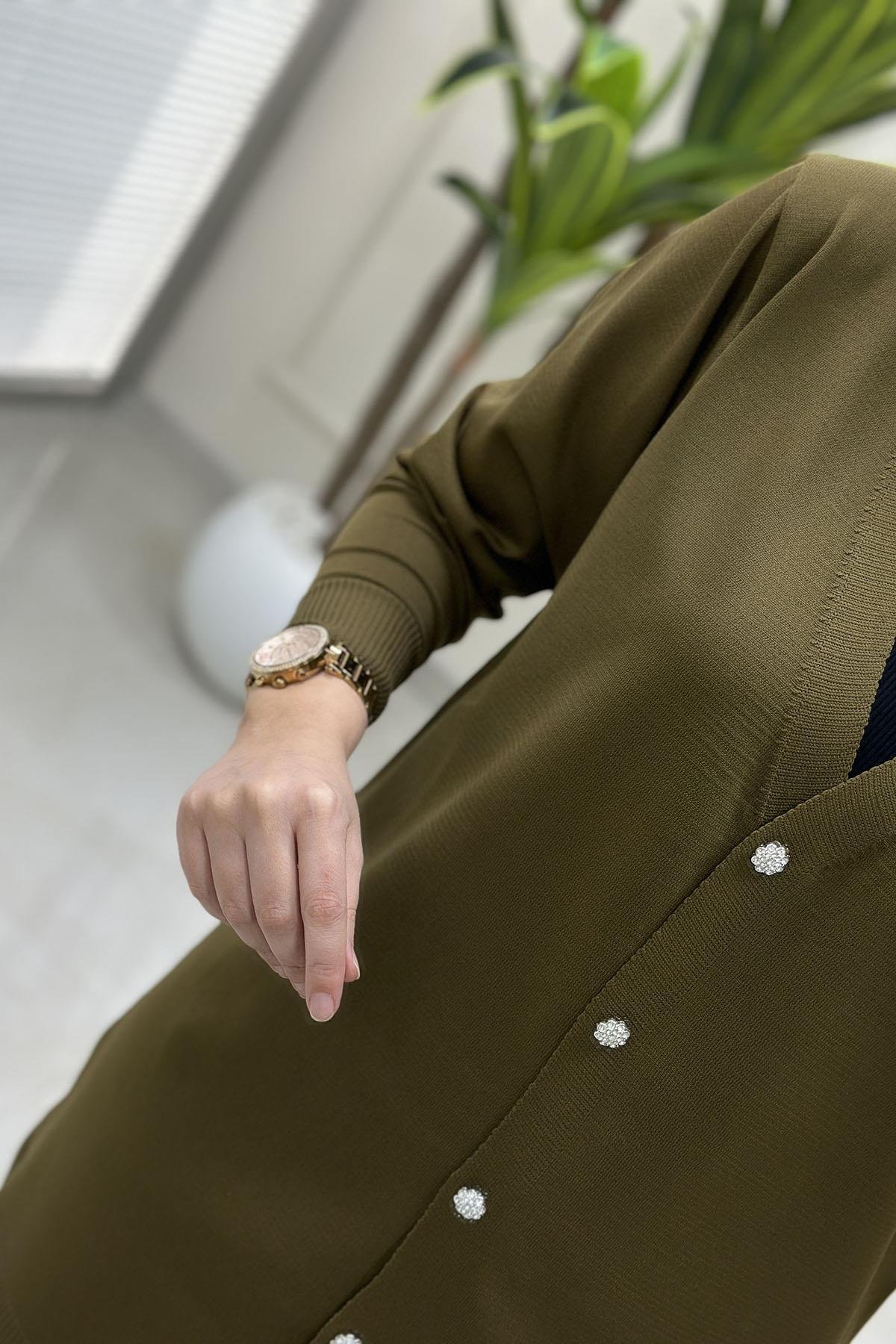 Tesettür HırkaÖnü Taş Düğmeli Kadın Triko Hırka Haki MLH 5024