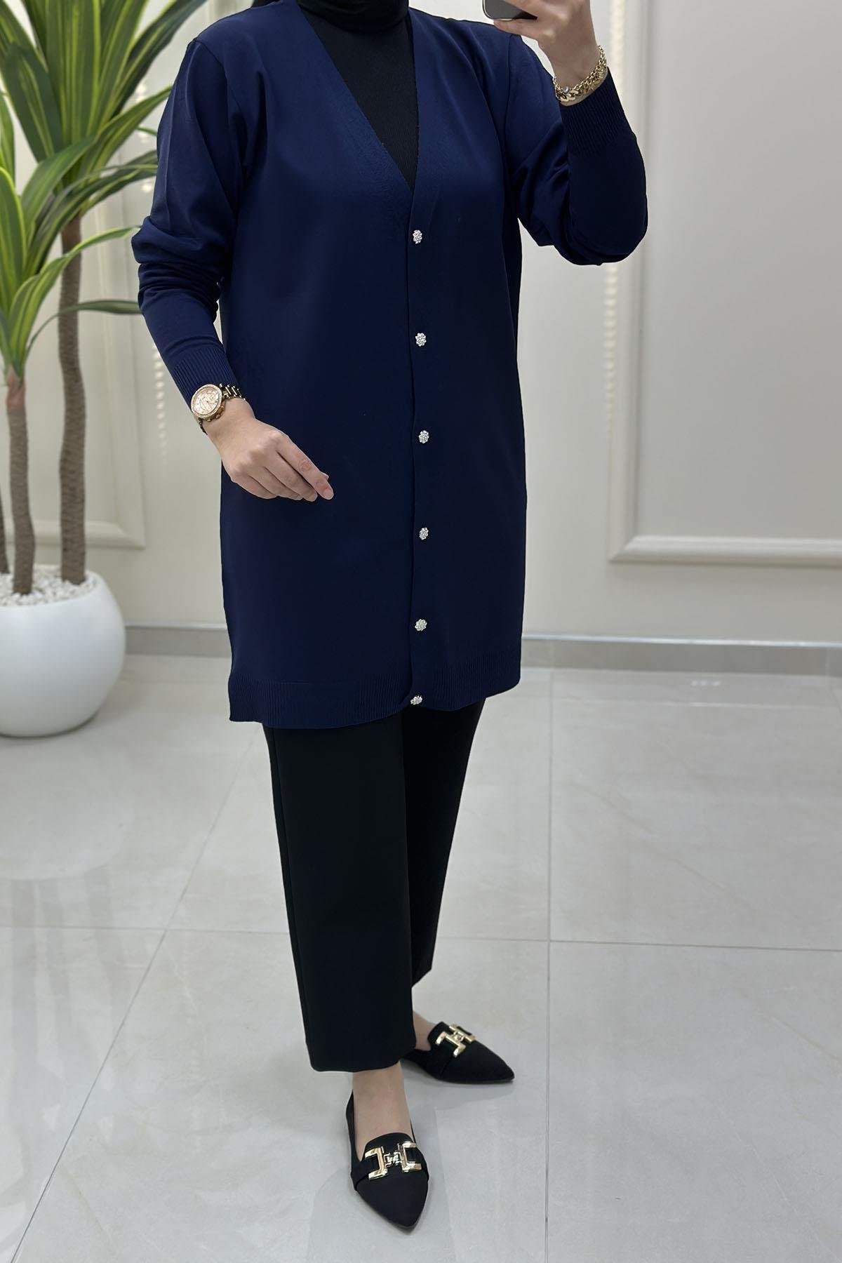 Tesettür HırkaÖnü Taş Düğmeli Kadın Triko Hırka Lacivert MLH 5024