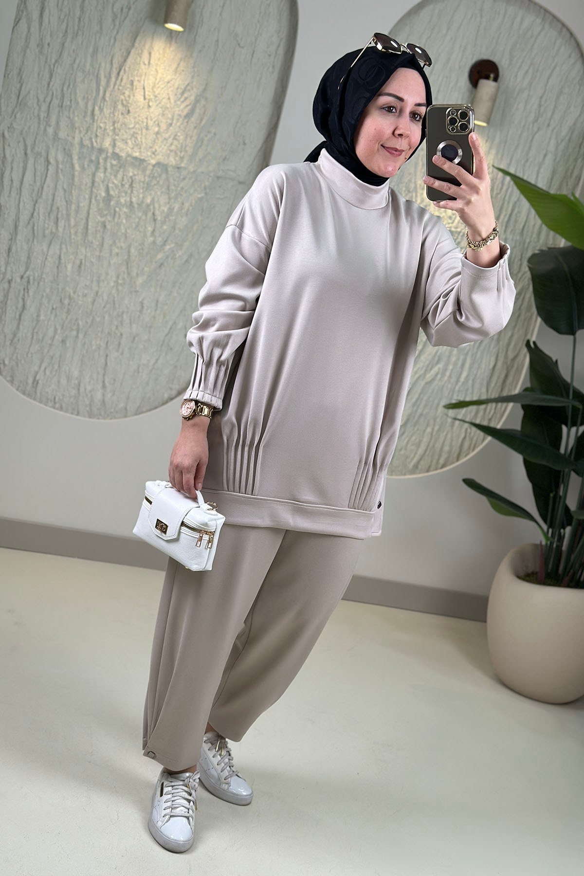 Tesettür İkili TakımModal Oysho Önü Pilise Detaylı Tunik ve Paça Düğmeli Pantolon Kadın İkili Takım Taş NRV 24605