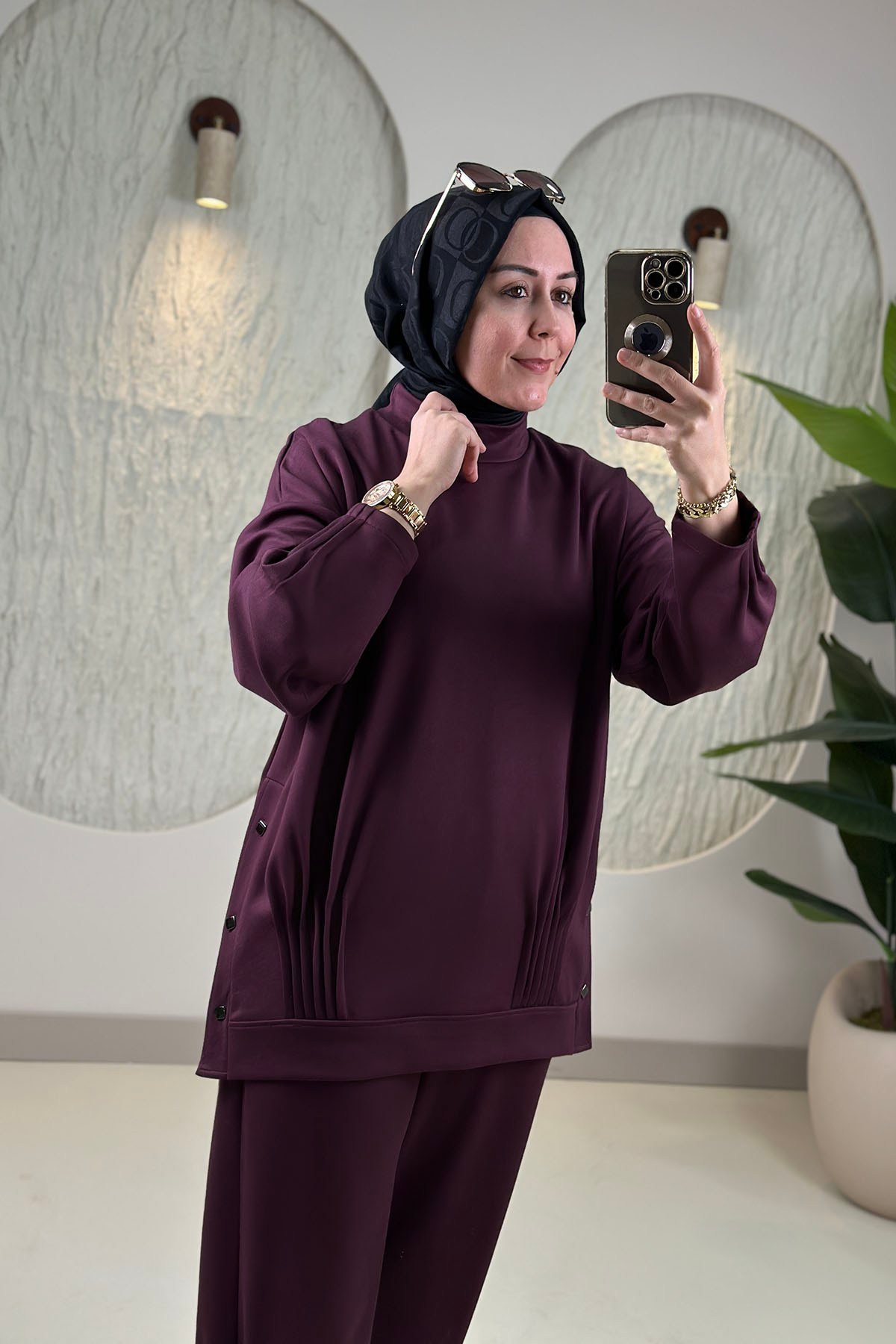 Tesettür İkili TakımModal Oysho Önü Pilise Detaylı Tunik ve Paça Düğmeli Pantolon Kadın İkili Takım Mürdüm NRV 24605