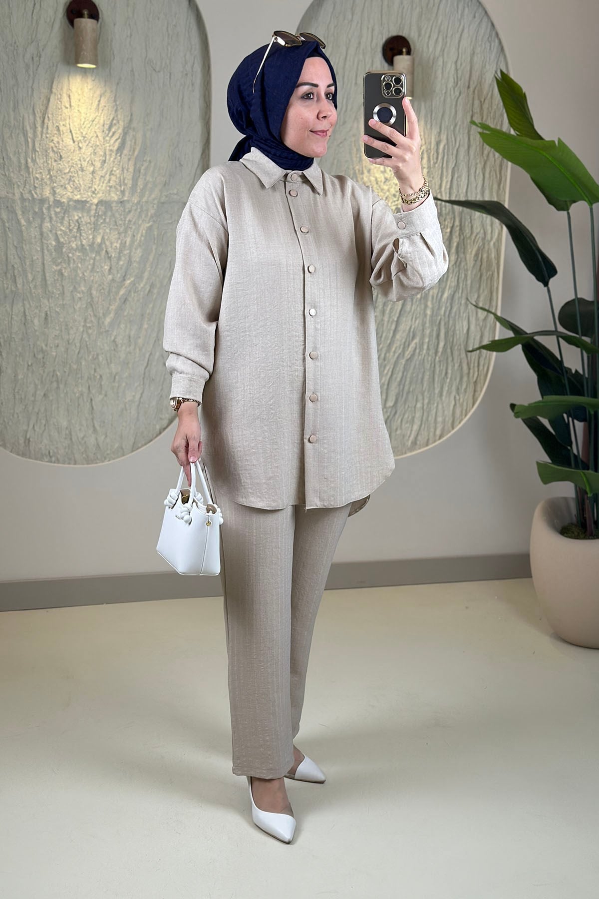 Tesettür Pantolonlu TakımDüşük Omuz Düğmeli Tunik ve Pantolon Kadın İkili Takım Taş GNR 259