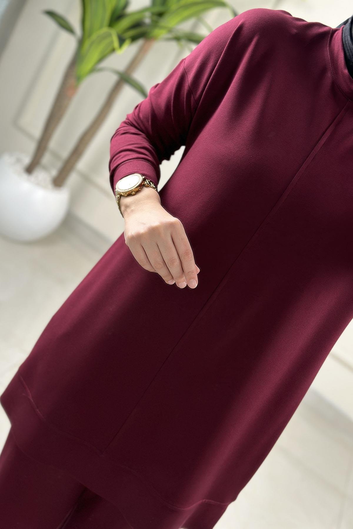 Tesettür Pantolonlu TakımDüşük Omuz Önü Dikiş Detaylı Tunik ve Pantolon Kadın İkili Takım Bordo KADO 257316