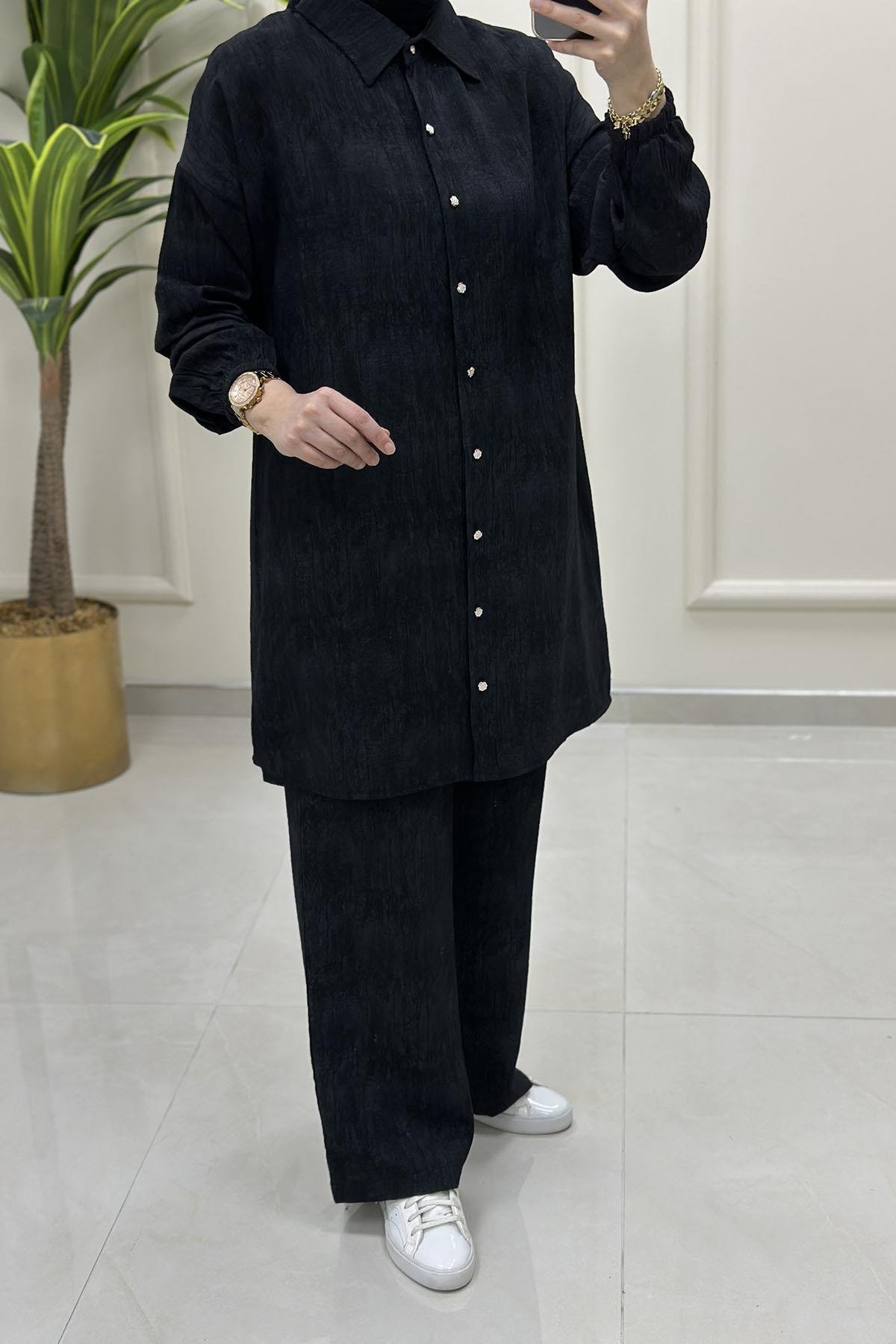 Tesettür Pantolonlu TakımDüşük Omuz Önü Düğmeli Tunik ve Pantolon Kadın İkili Takım Siyah KADO 251445