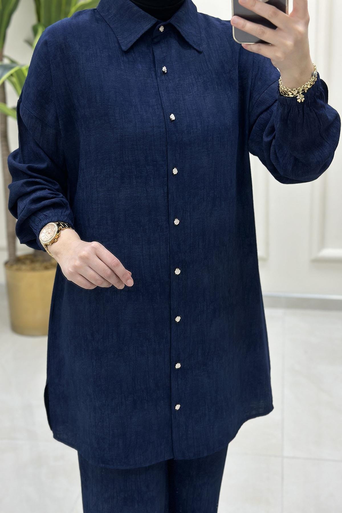 Tesettür Pantolonlu TakımDüşük Omuz Önü Düğmeli Tunik ve Pantolon Kadın İkili Takım Lacivert KADO 251445