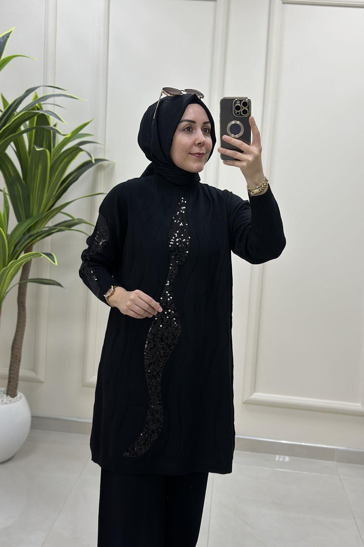Tesettür Pantolonlu TakımDüşük Omuz Pulpayet Detaylı Tunik ve Pantolon Kadın Triko Takım Siyah SFF 5158