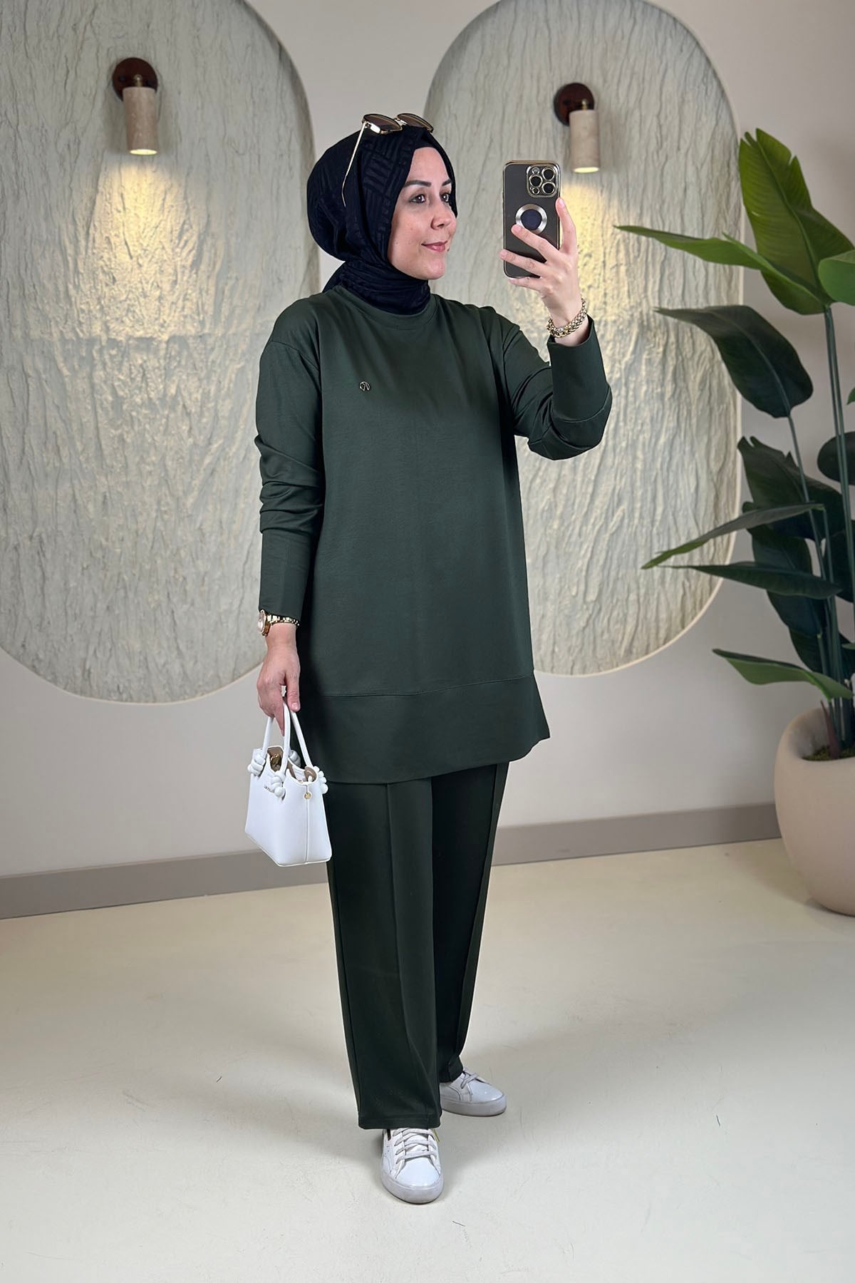 Tesettür Pantolonlu TakımDüşük Omuz Tunik ve Çimalı Pantolon Kadın İkili Takım Haki KADO 263702