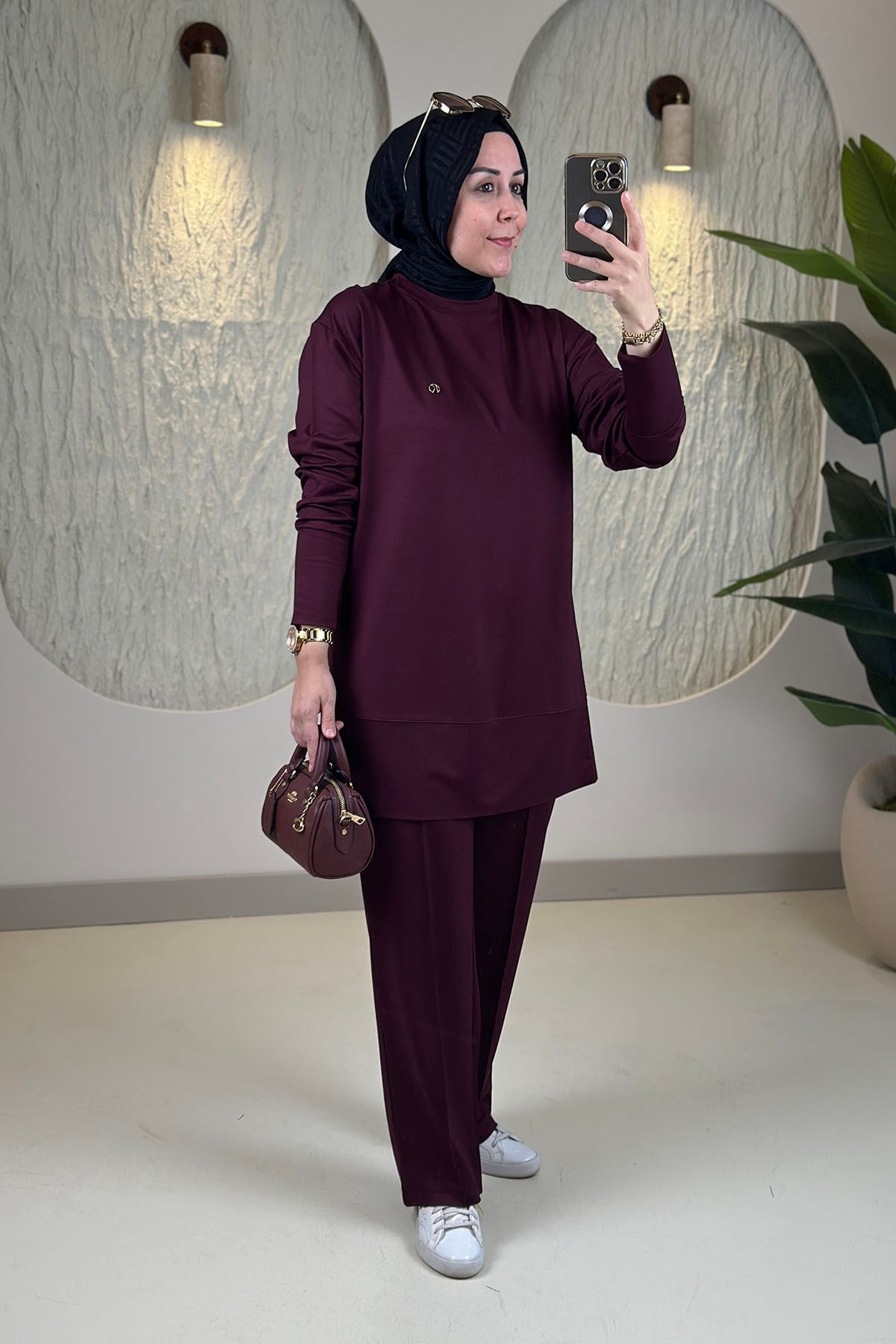 Tesettür Pantolonlu TakımDüşük Omuz Tunik ve Çimalı Pantolon Kadın İkili Takım Bordo KADO 263702