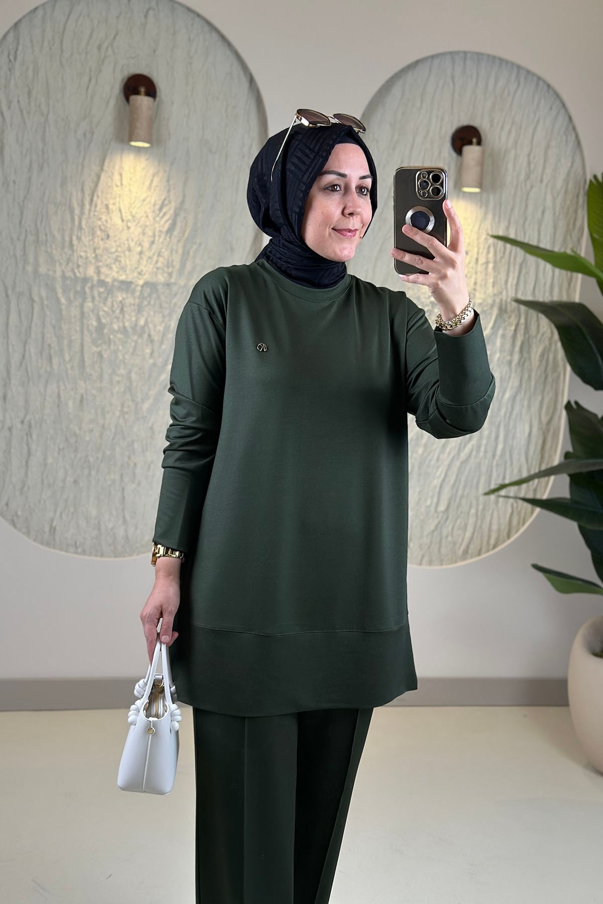 Tesettür Pantolonlu TakımDüşük Omuz Tunik ve Çimalı Pantolon Kadın İkili Takım Haki KADO 263702