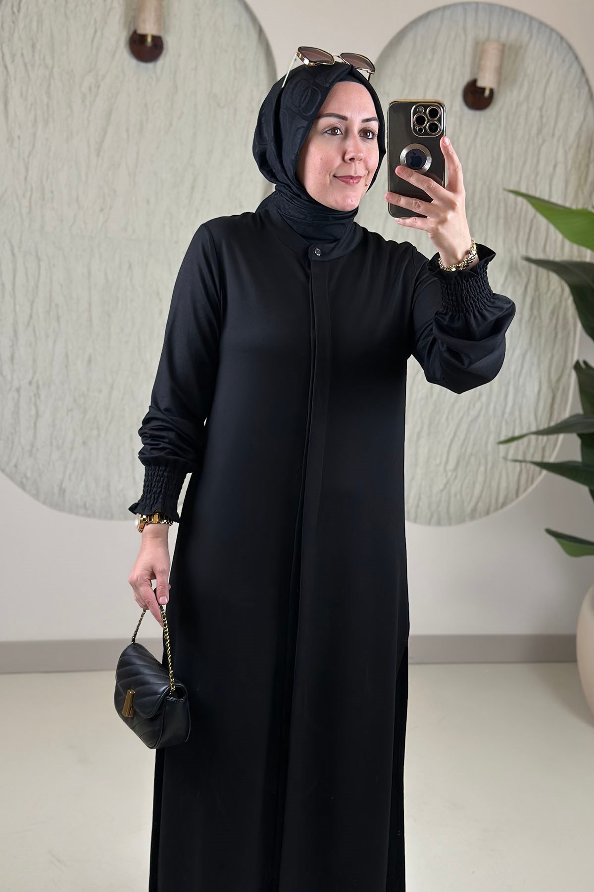 Tesettür Pantolonlu TakımKolu Büzgülü Uzun Tunik ve Bol Paça Pantolon Kadın İkili Takım Siyah KADO 268252
