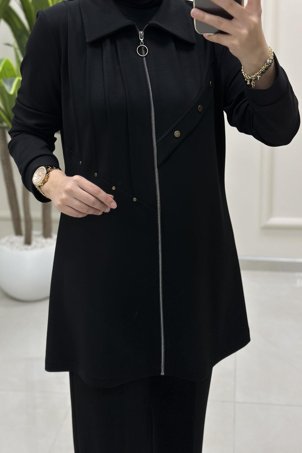 Tesettür Pantolonlu TakımModal Önü Fermuarlı Nervürlü Ceket ve Pantolon Kadın İkili Takım Siyah CNR 2225