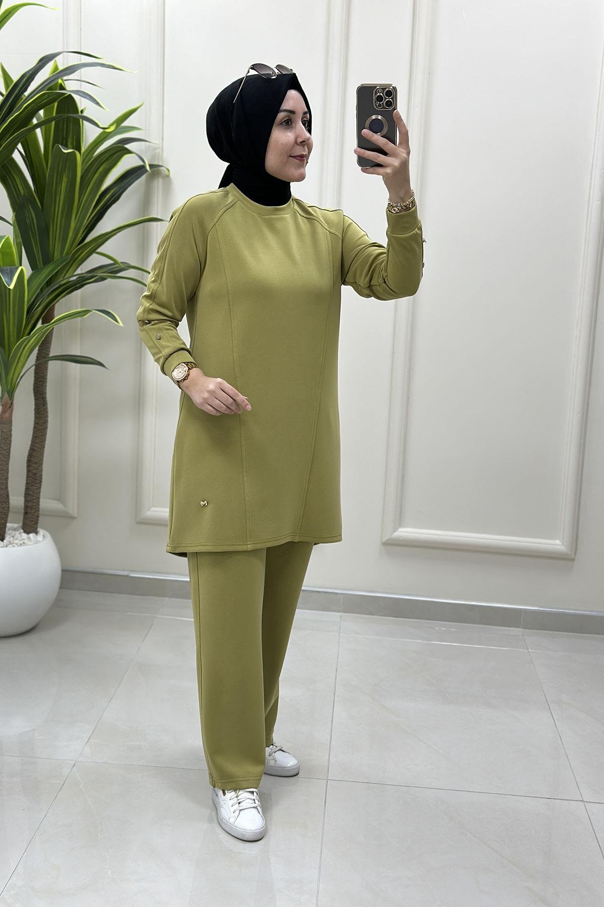 Tesettür Pantolonlu TakımModal Oysho Kol Düğme Detaylı Tunik ve Pantolon Kadın İkili Takım Yağ Yeşili KADO 257806