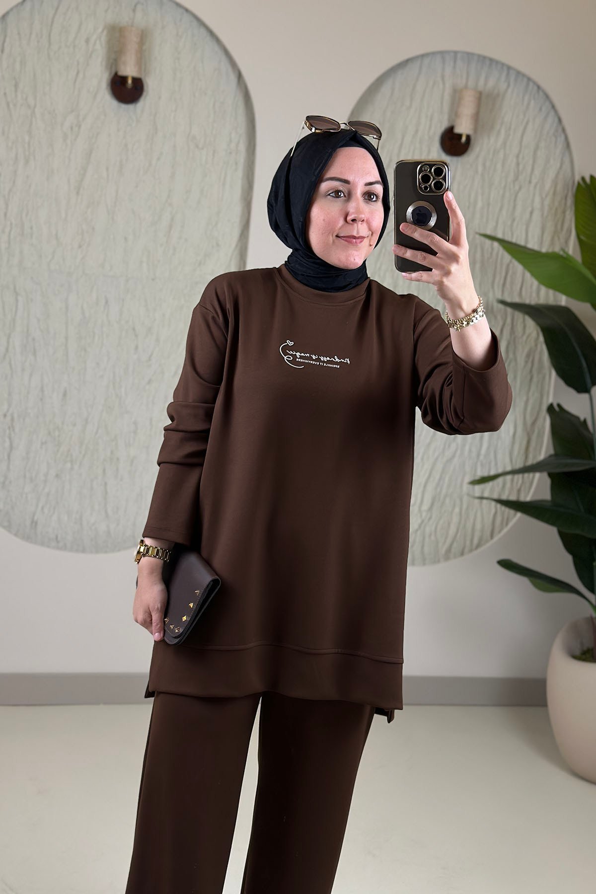 Tesettür Pantolonlu TakımModal Oysho Önü Baskılı Tunik ve Pantolon Kadın İkili Takım Kahverengi EYL 2242 