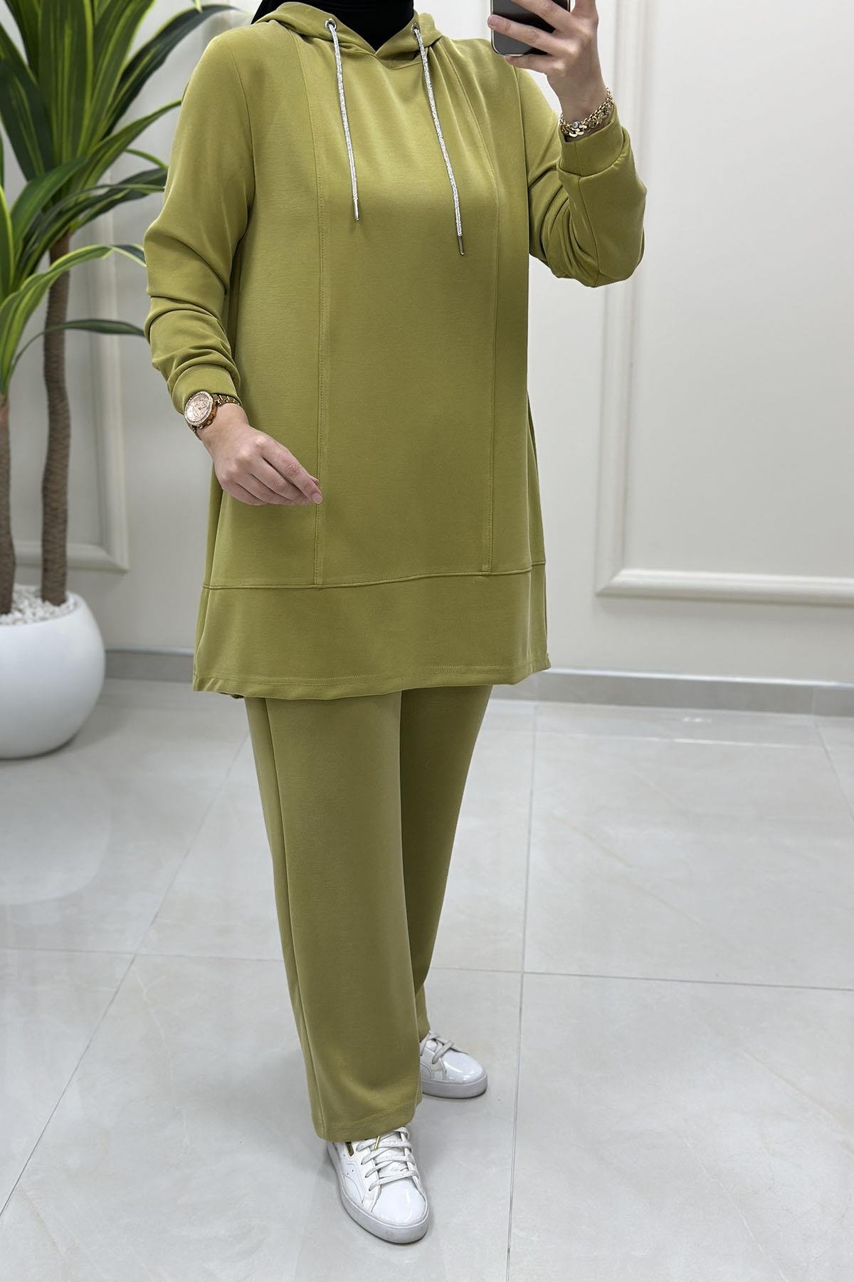 Tesettür Pantolonlu TakımModal Oysho Taş İp Detaylı Tunik ve Pantolon Kadın İkili Takım Yağ Yeşili KADO 257804