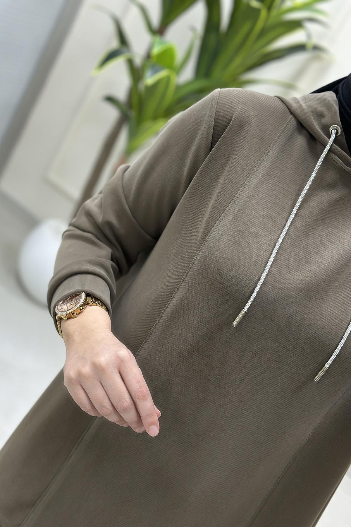 Tesettür Pantolonlu TakımModal Oysho Taş İp Detaylı Tunik ve Pantolon Kadın İkili Takım Haki KADO 257804