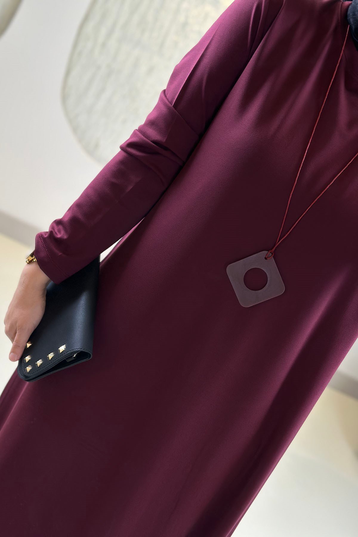 Tesettür Pantolonlu TakımModal Penye Kolyeli Tunik ve Pantolon Kadın İkili Takım Bordo KADO 268630