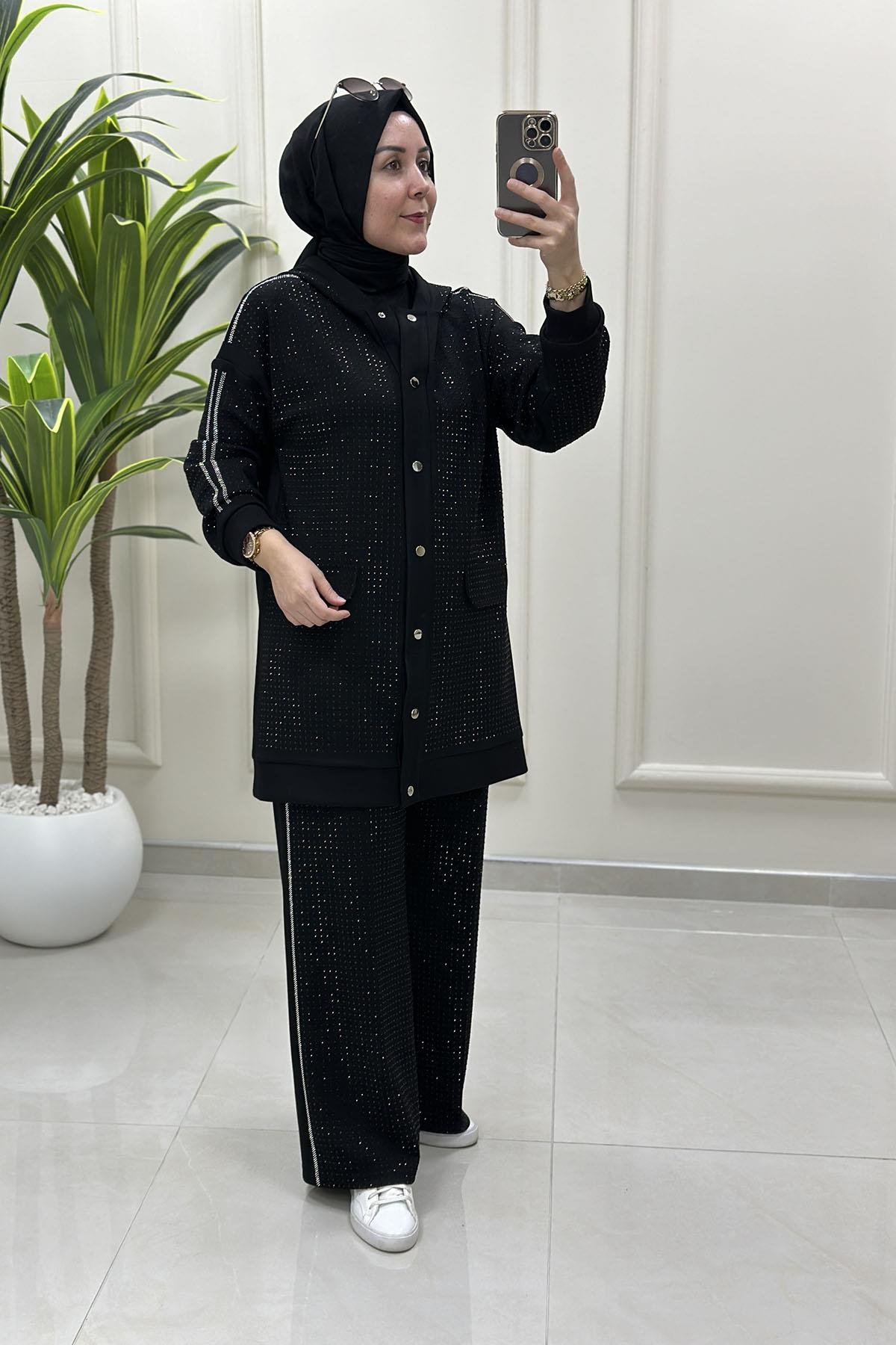 Tesettür Pantolonlu TakımÖnü Çıtçıtlı Serpme Taş Detaylı Giyçık ve Pantolon Kadın İkili Takım Siyah VOL 1453