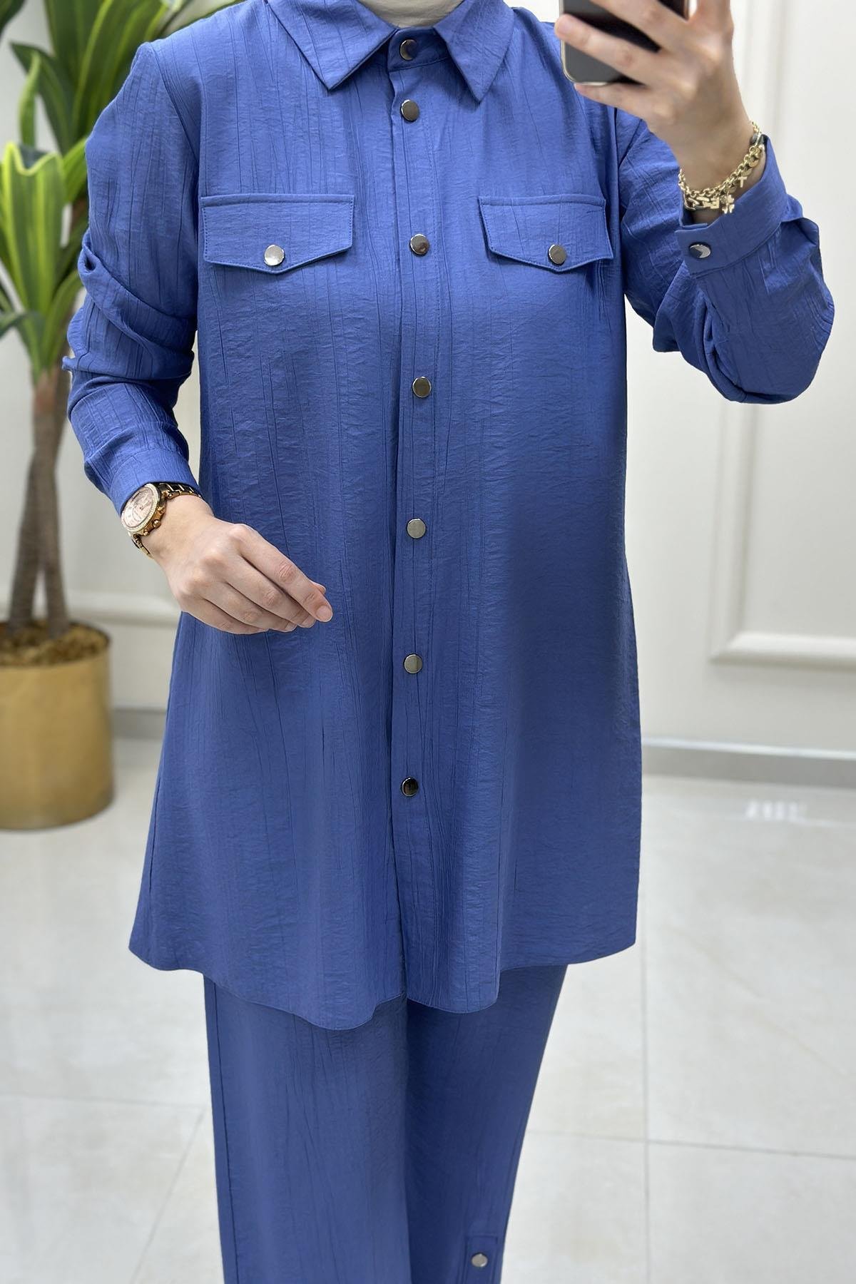 Tesettür Pantolonlu TakımÖnü Çıtçıtlı Tunik ve Paça Çıtçıt Detaylı Pantolon Kadın İkili Takım İndigo MLH 5148