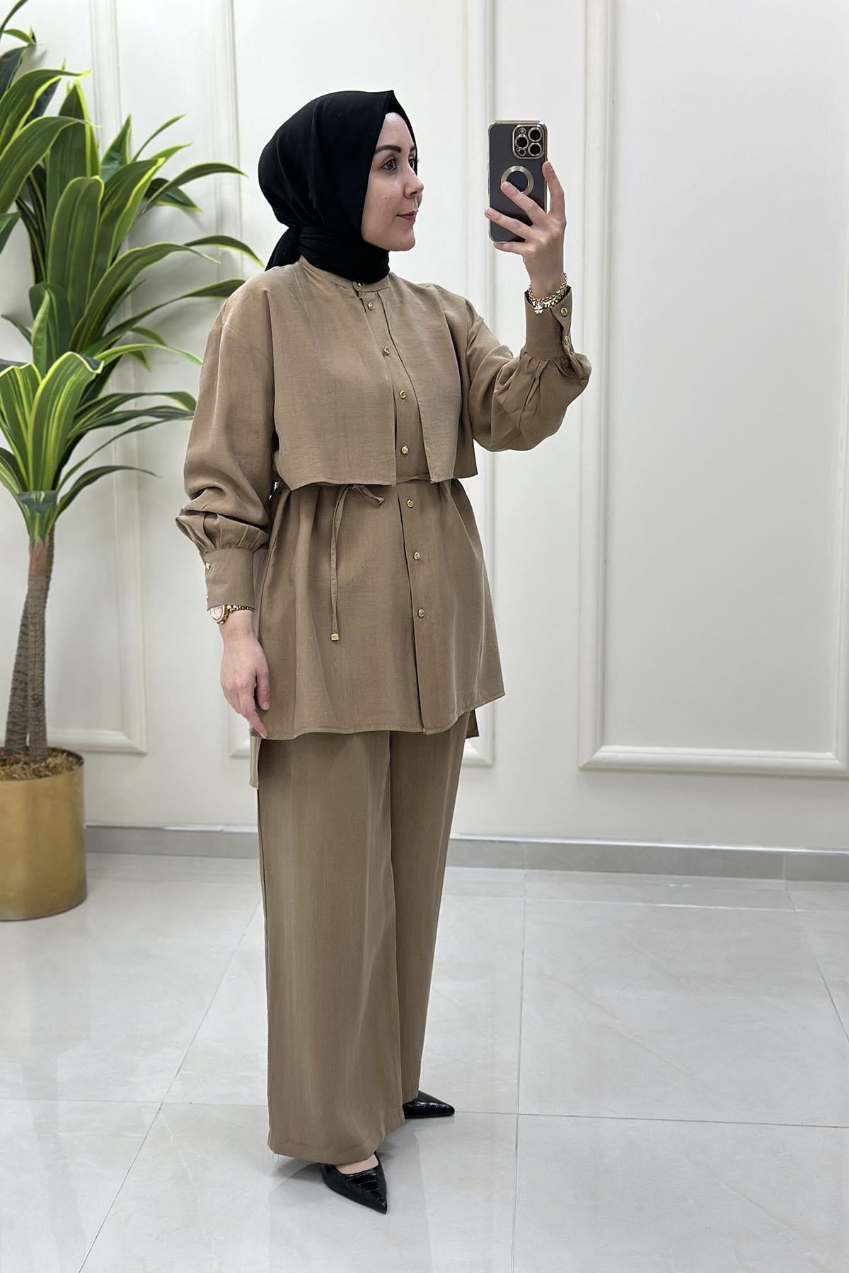 Tesettür Pantolonlu TakımÖnü Düğmeli Allerli Tunik ve Pantolon Kadın İkili Takım Camel SFF 1942