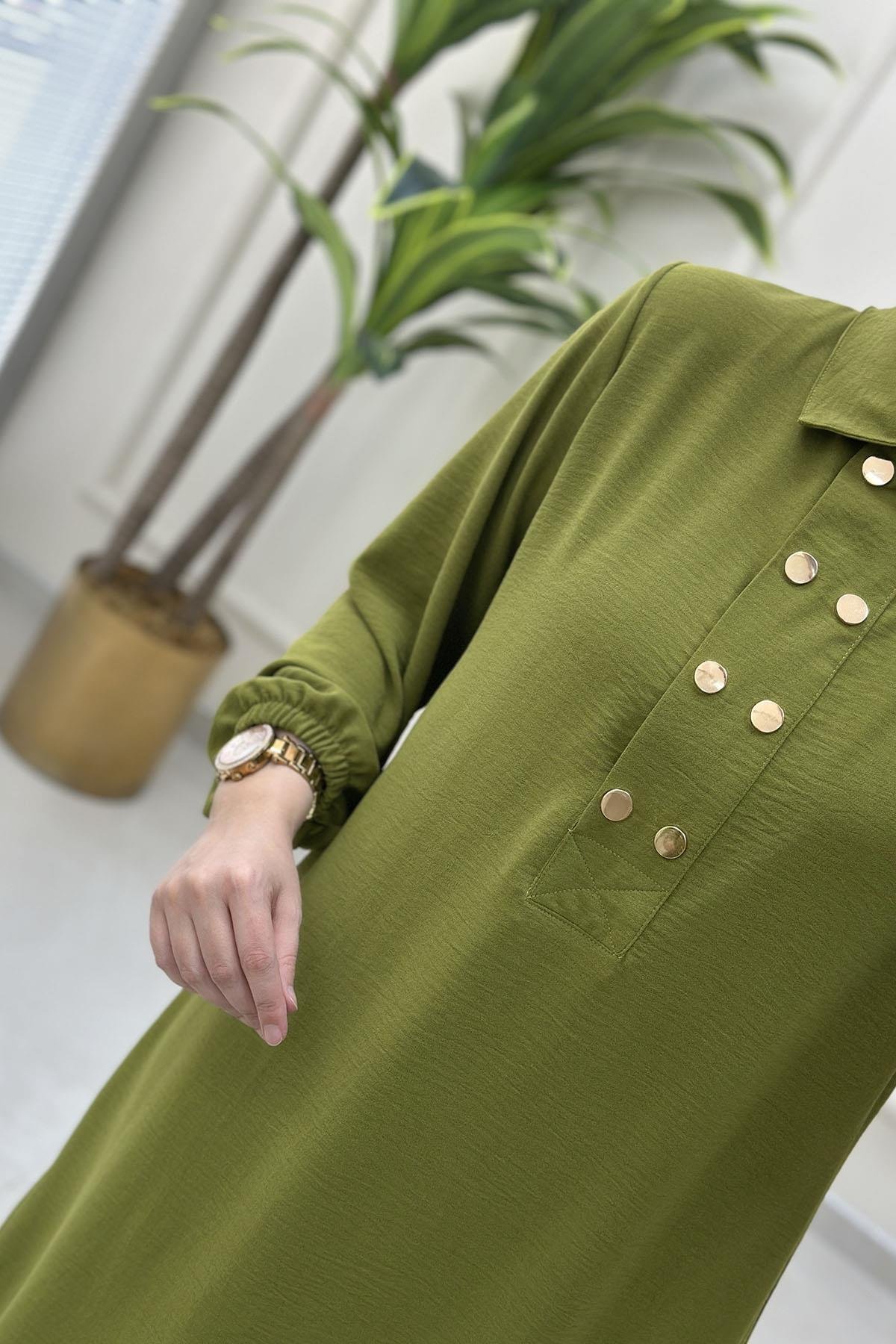 Tesettür Pantolonlu TakımÖnü Düğmeli Kolu Büzgülü Tunik ve Pantolon Kadın İkili Takım Yeşil AKAY 112
