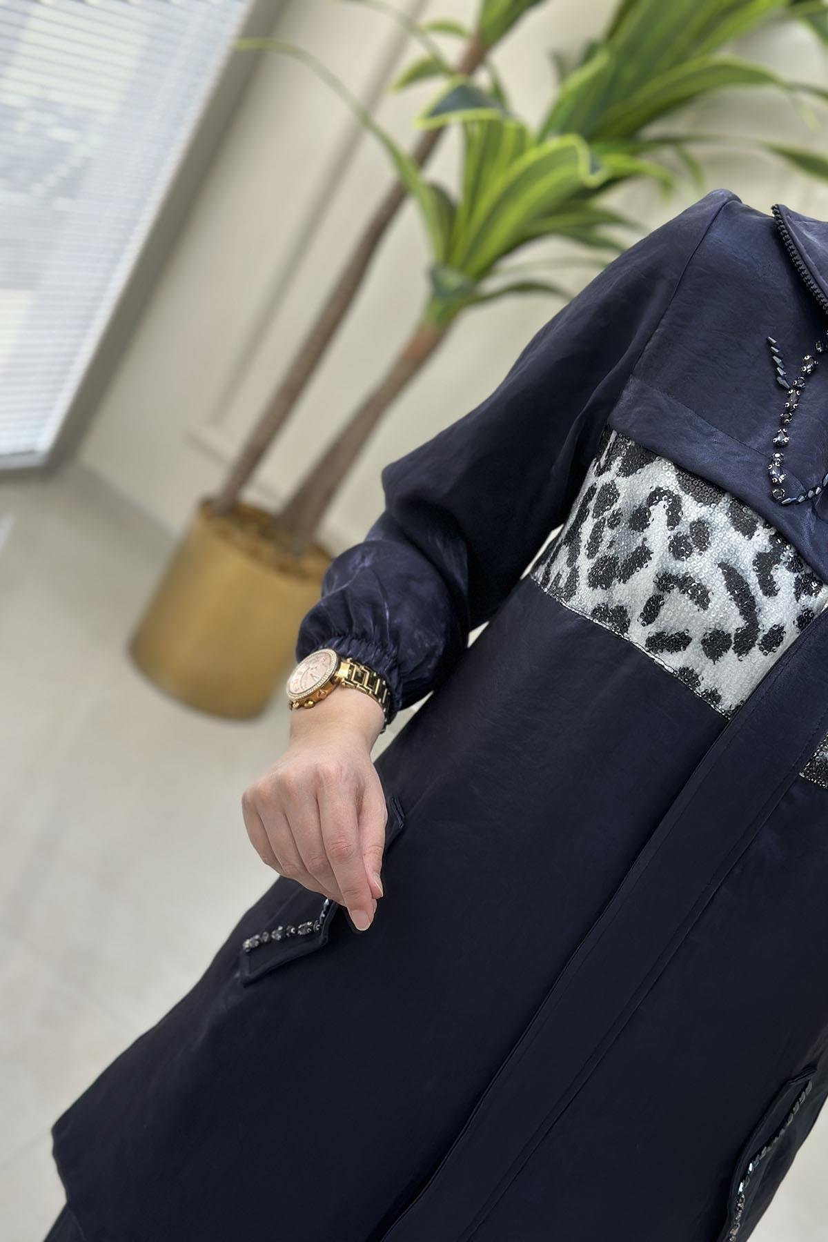 Tesettür Pantolonlu TakımÖnü Fermuarlı Leopar Garnili Giyçık ve Pantolon Kadın İkili Takım Lacivert ESS 2157
