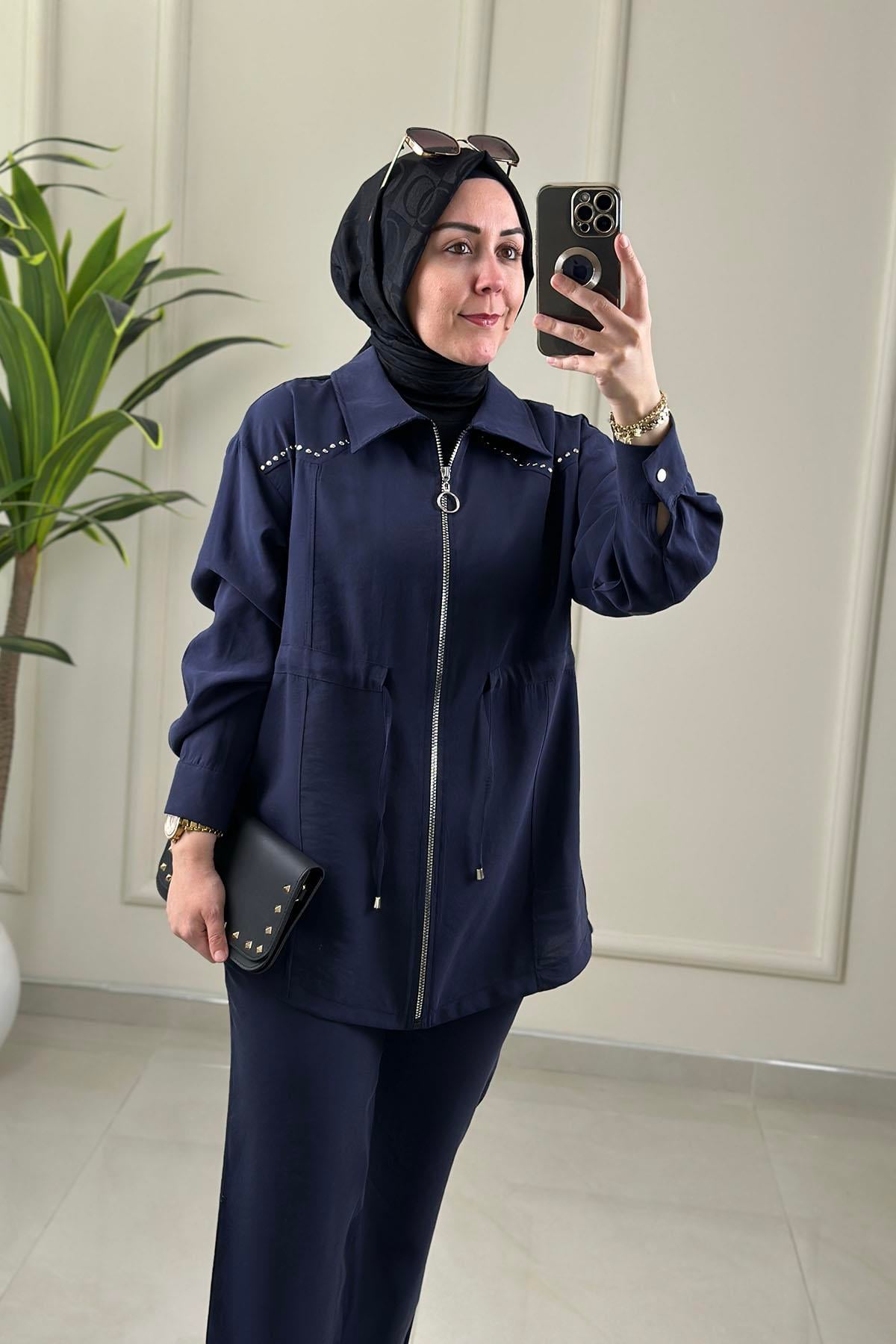 Tesettür Pantolonlu TakımÖnü Fermuarlı Beli Büzgülü Ceket ve Pantolon Kadın İkili Takım Lacivert NDD 74