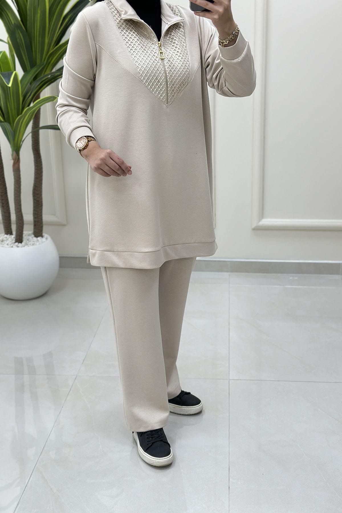 Tesettür Pantolonlu TakımÖnü File ve Fermuar Detaylı Tunik ve Pantolon Kadın İkili Takım Bej KADO 5126