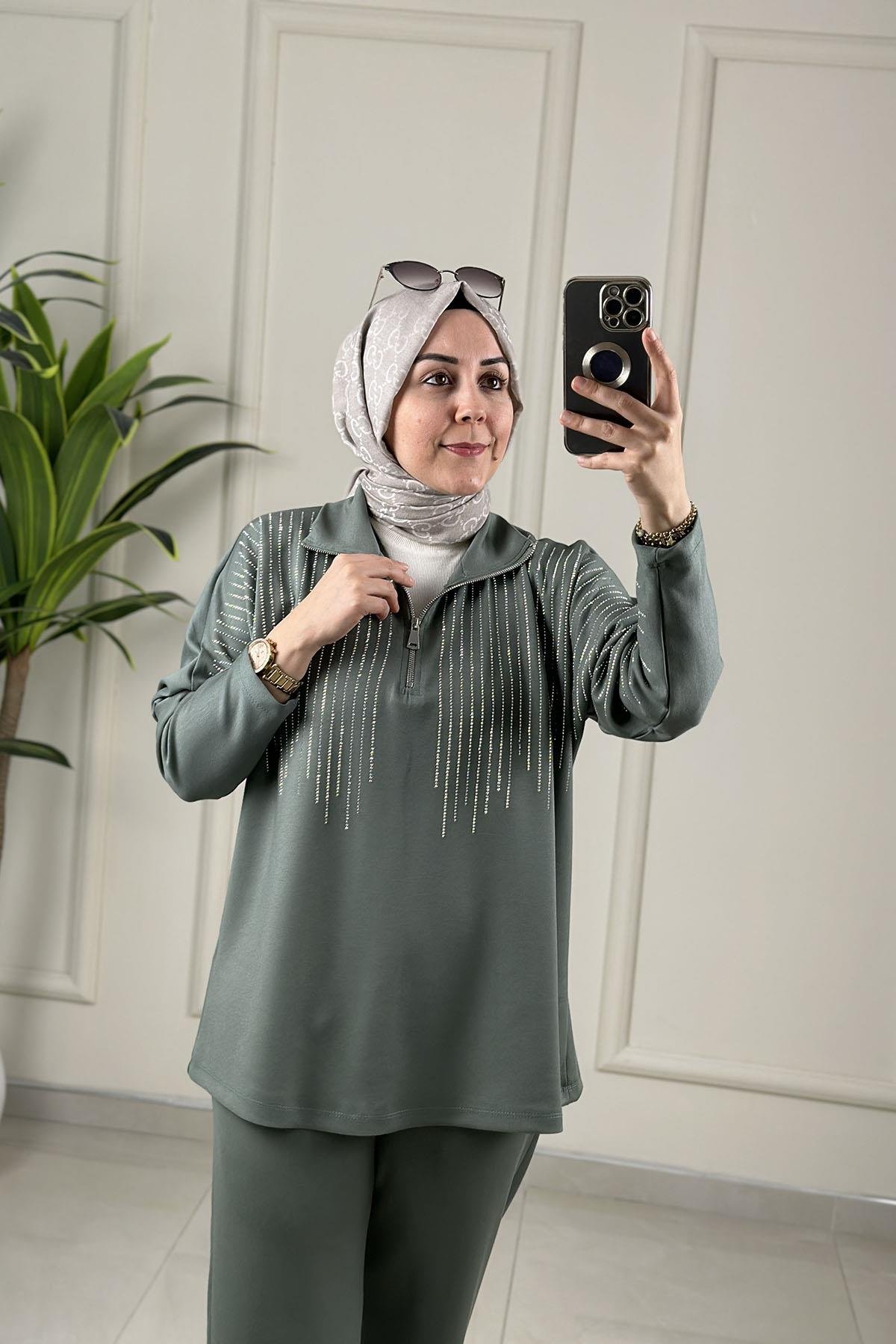 Tesettür Pantolonlu TakımÖnü Yarım Fermuarlı Taş Detaylı Tunik ve Pantolon Kadın İkili Takım Mint Yeşili MSE 8186