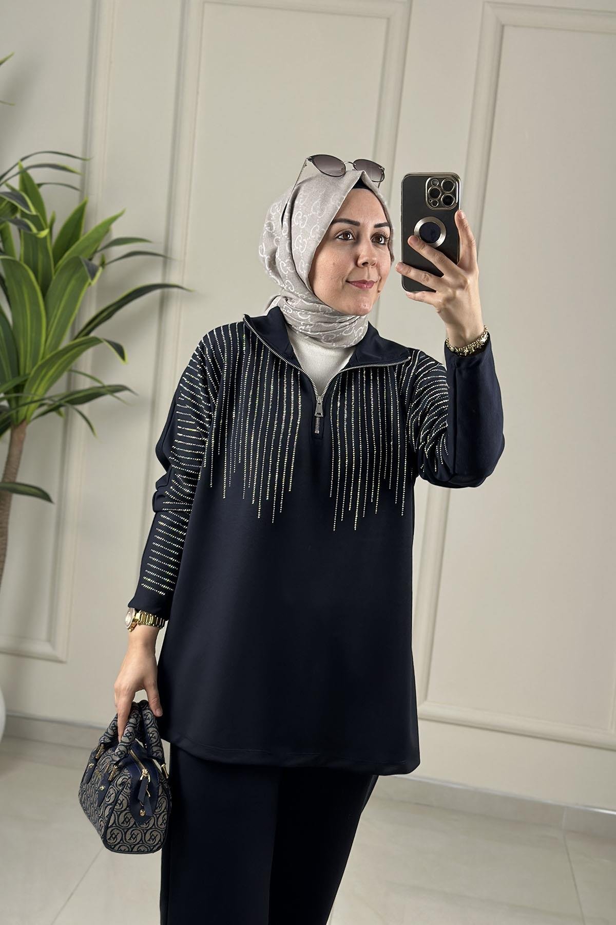 Tesettür Pantolonlu TakımÖnü Yarım Fermuarlı Taş Detaylı Tunik ve Pantolon Kadın İkili Takım Lacivert MSE 8186