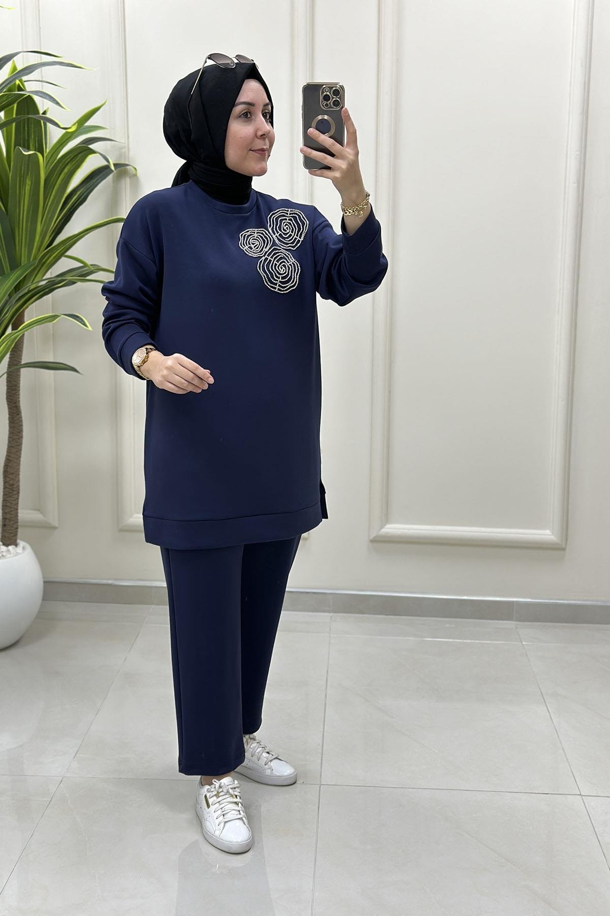 Tesettür Pantolonlu TakımOysho Düşük Omuz Taş Detaylı Tunik ve Pantolon Kadın İkili Takım Lacivert VOL 1604