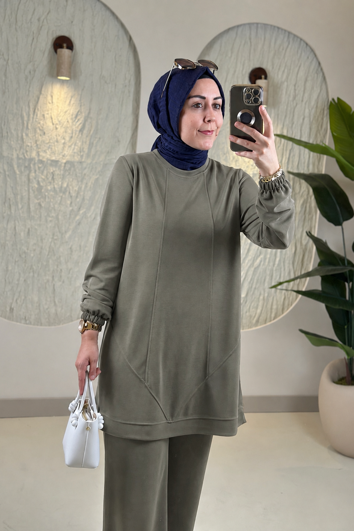 Tesettür Pantolonlu TakımPike Kumaş Biye Detaylı Tunik ve Pantolon Kadın İkili Takım Yeşil KADO 268220