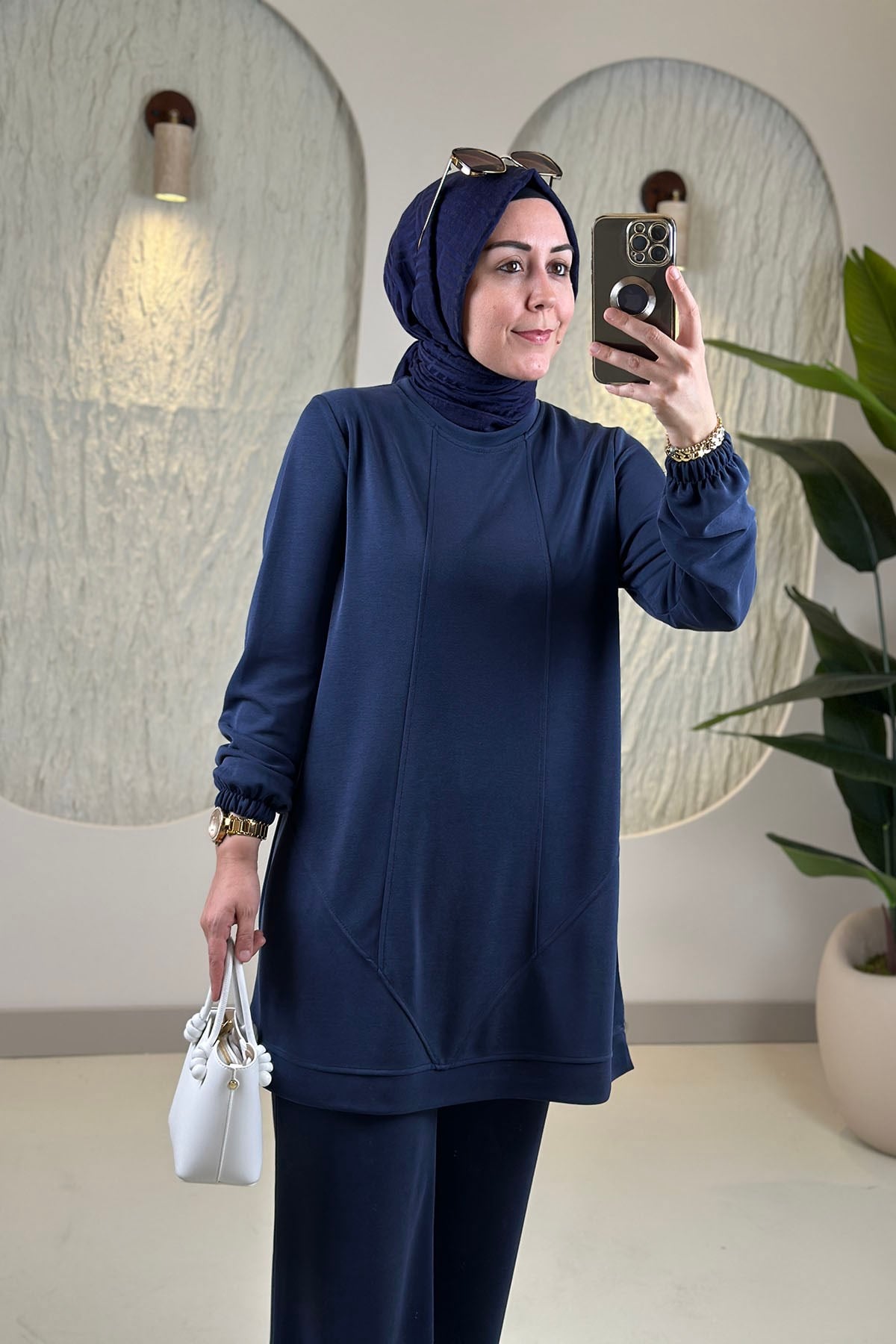 Tesettür Pantolonlu TakımPike Kumaş Biye Detaylı Tunik ve Pantolon Kadın İkili Takım Lacivert KADO 268220