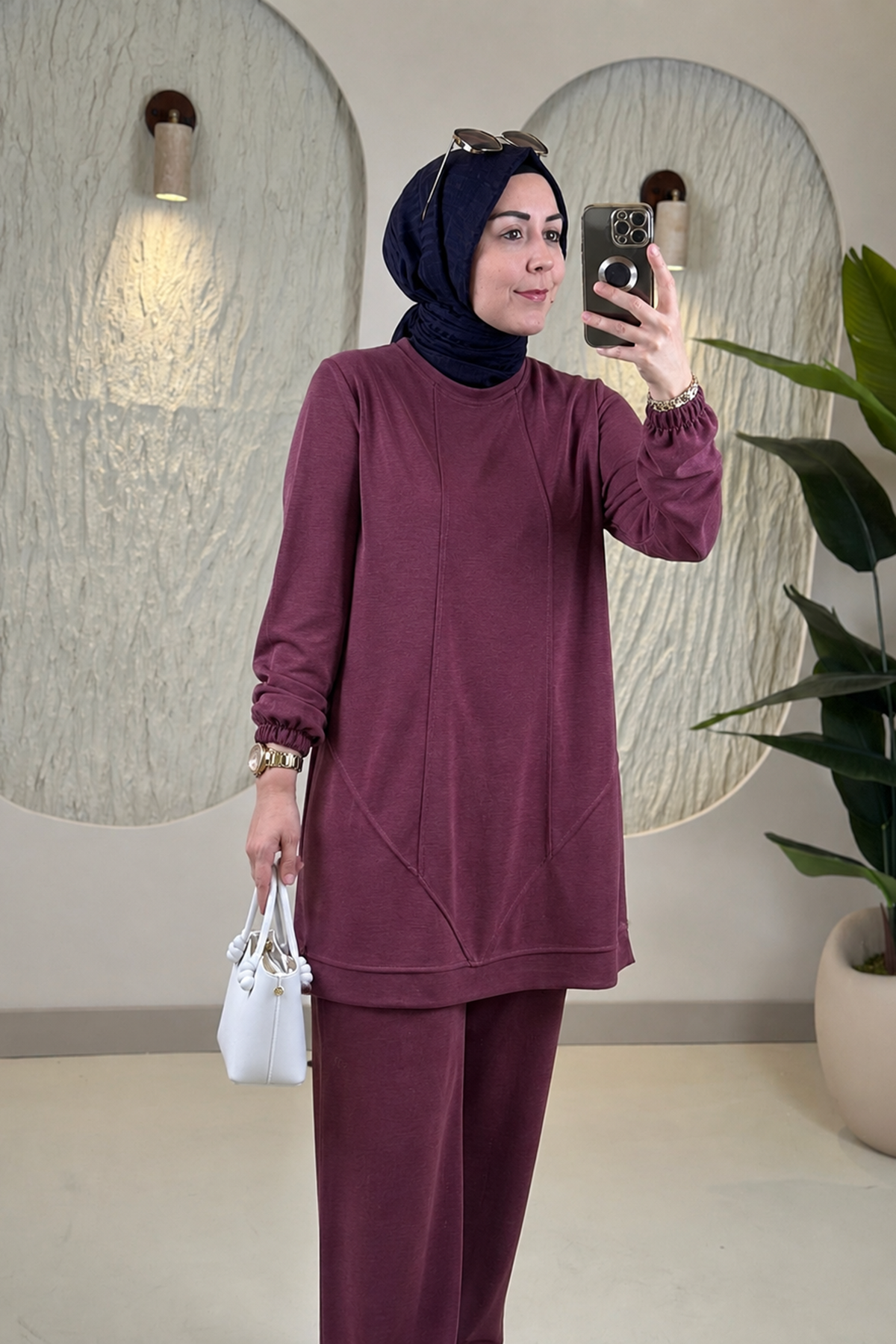 Tesettür Pantolonlu TakımPike Kumaş Biye Detaylı Tunik ve Pantolon Kadın İkili Takım Mürdüm KADO 268220
