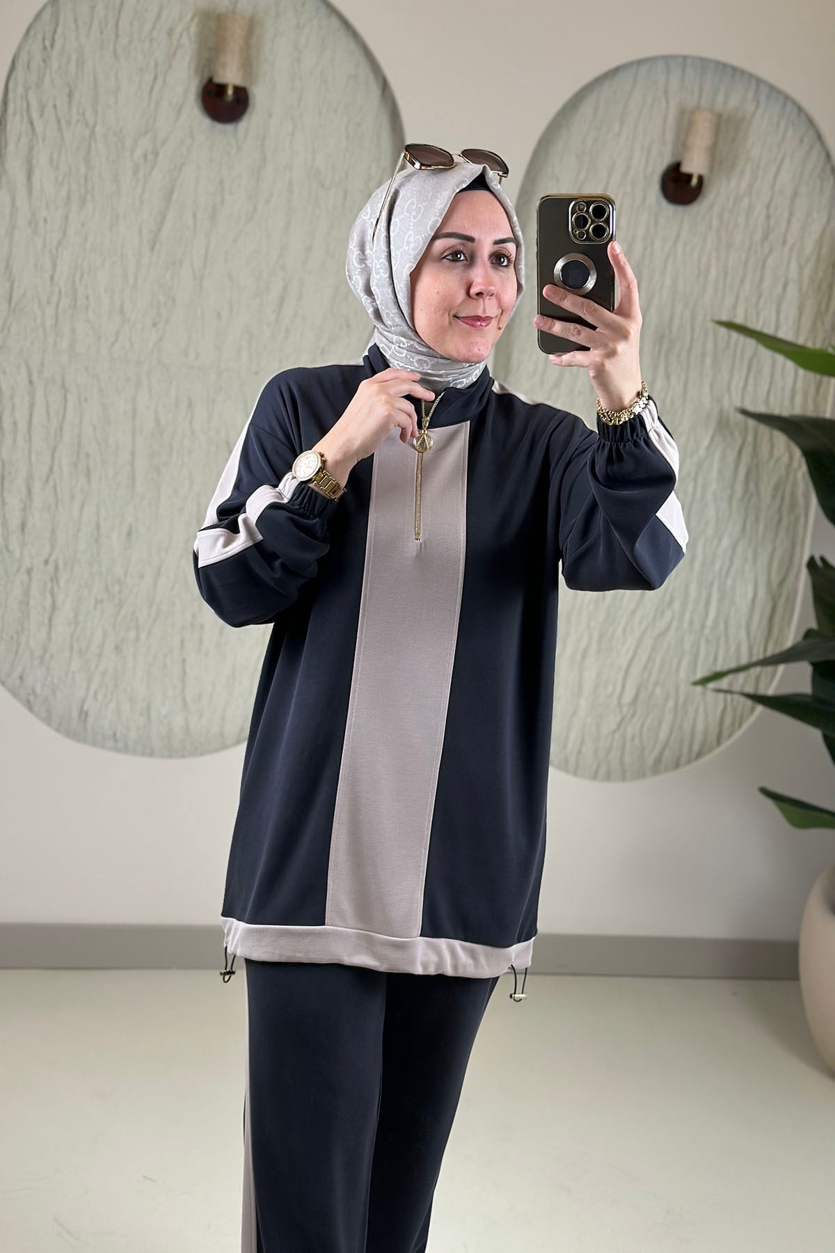 Tesettür Pantolonlu TakımPike Kumaş Renk Garnili Tunik ve Pantolon Kadın İkili Takım Antrasit GNR 264 