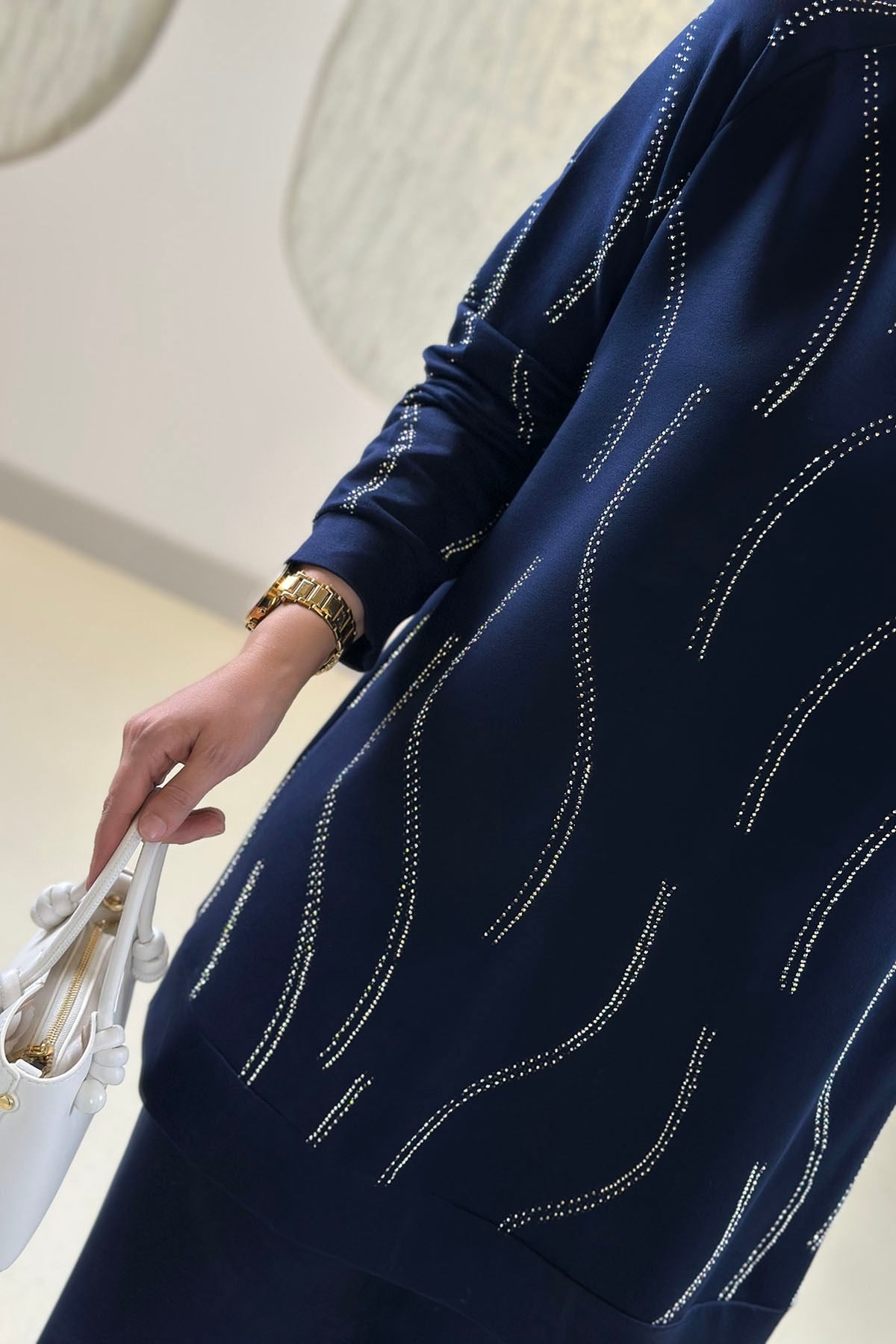 Tesettür Pantolonlu TakımReglan Kol Önü Taş Detaylı Tunik ve Pantolon Kadın İkili Takım Lacivert GNR 263 