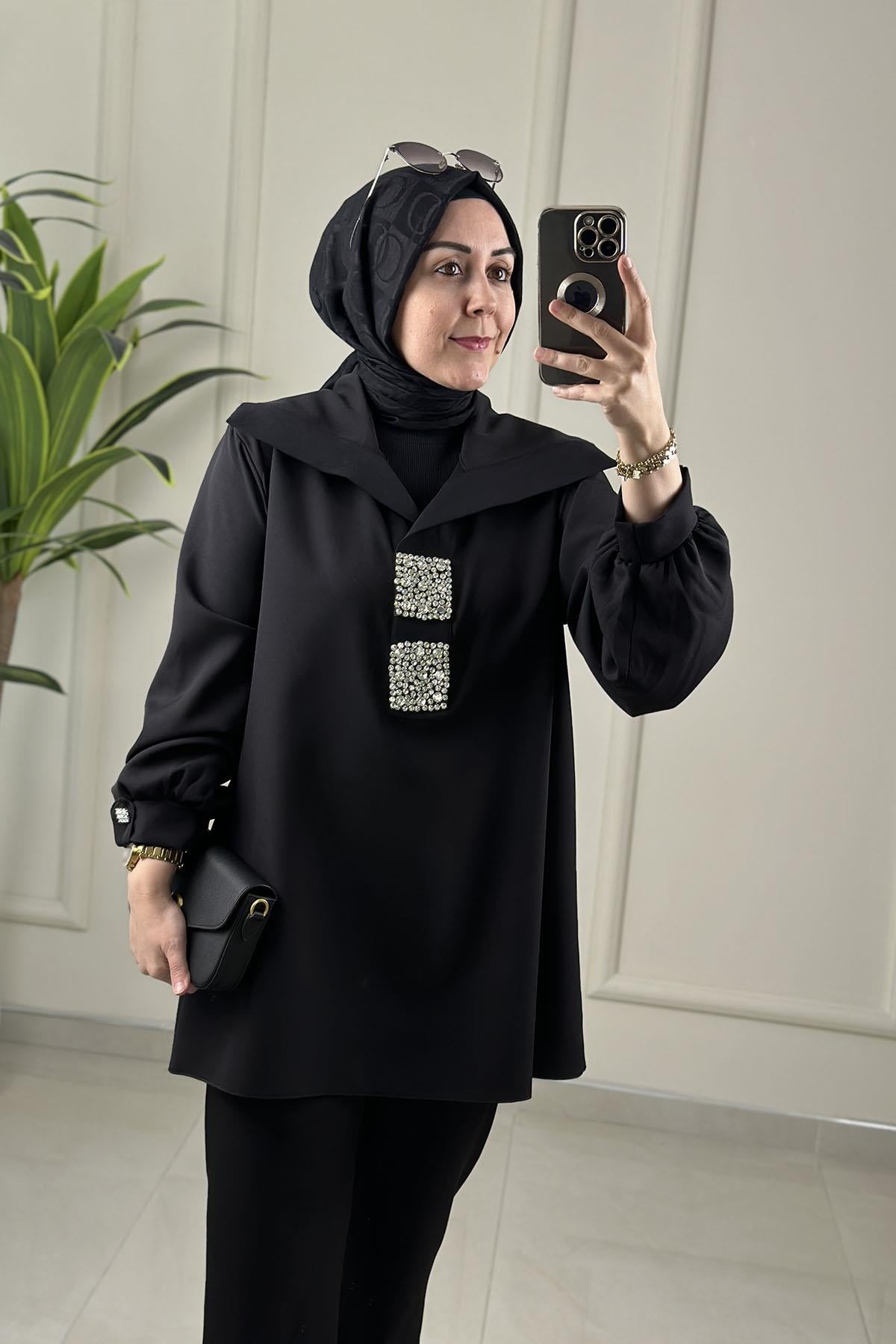 Tesettür Pantolonlu TakımŞal Yaka Taş Detaylı Tunik ve Pantolon Kadın İkili Takım Siyah MSE 8195