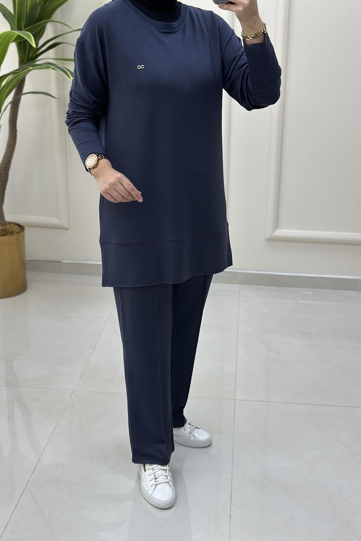 Tesettür Pantolonlu TakımYaka Ribanalı Tunik ve Önü Çimalı Pantolon Kadın İkili Takım Antrasit KADO 257272