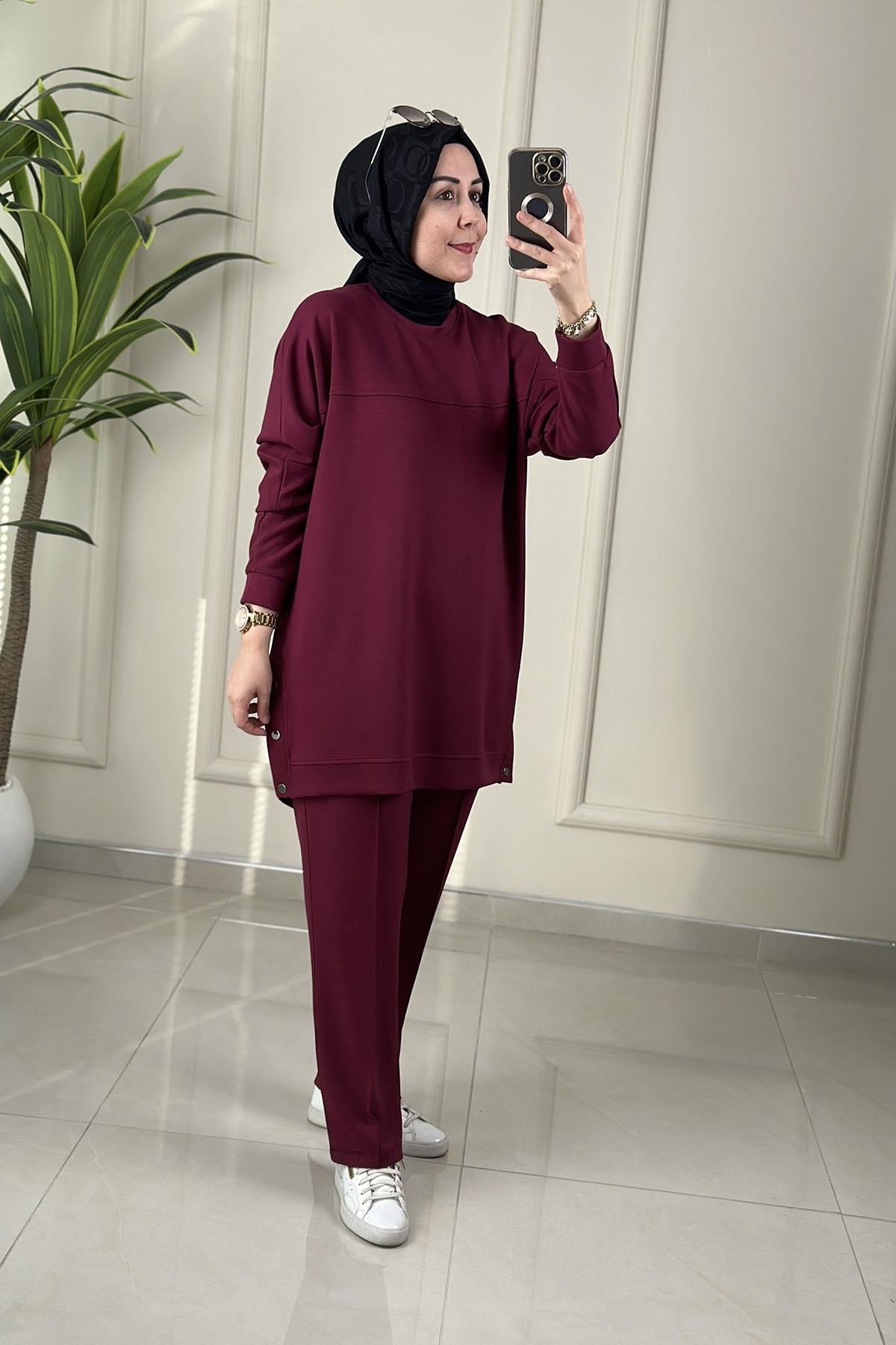 Tesettür Pantolonlu TakımYarasa Kol Yanları Çıtçıtlı Tunik ve Pantolon Kadın İkili Takım Bordo KADO 257090