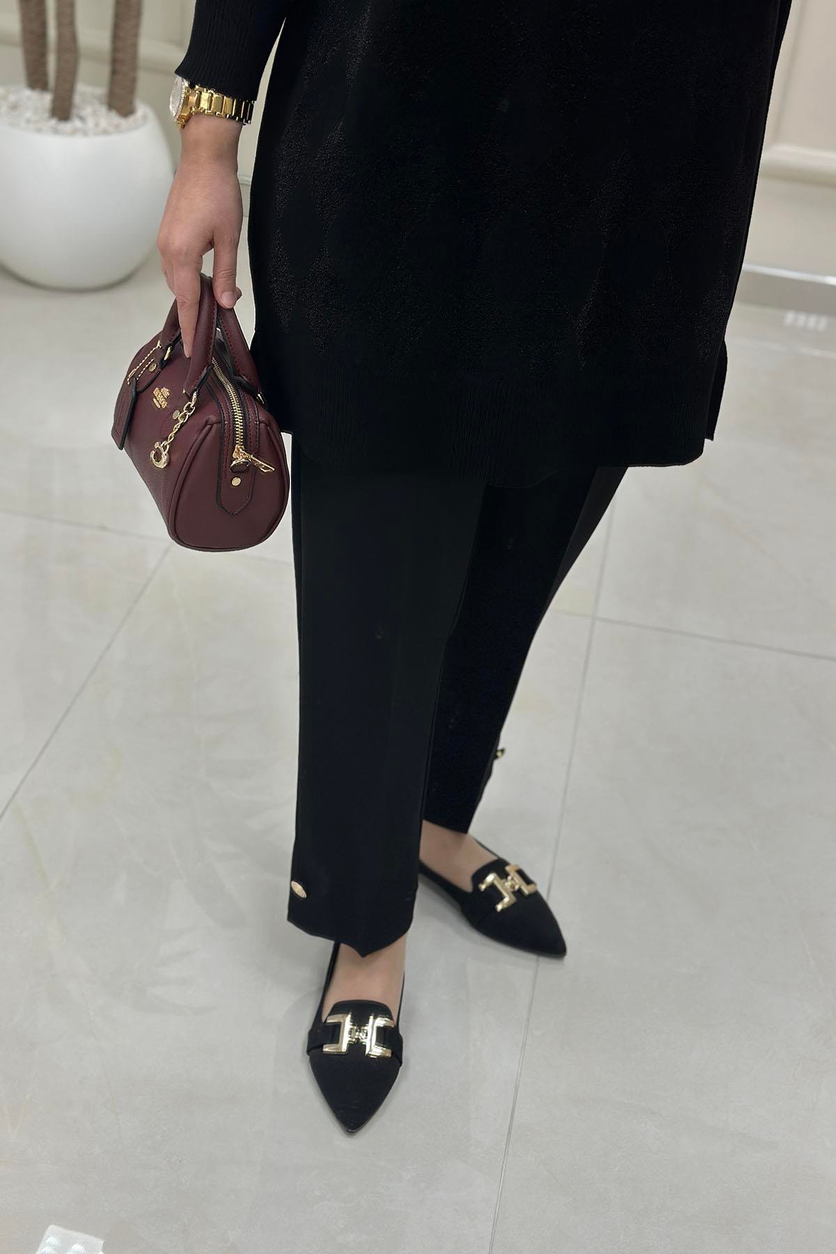 Tesettür PantolonOzan Aydın Paça Düğme Detaylı Kadın Dar Paça Pantolon Siyah OZN 5023