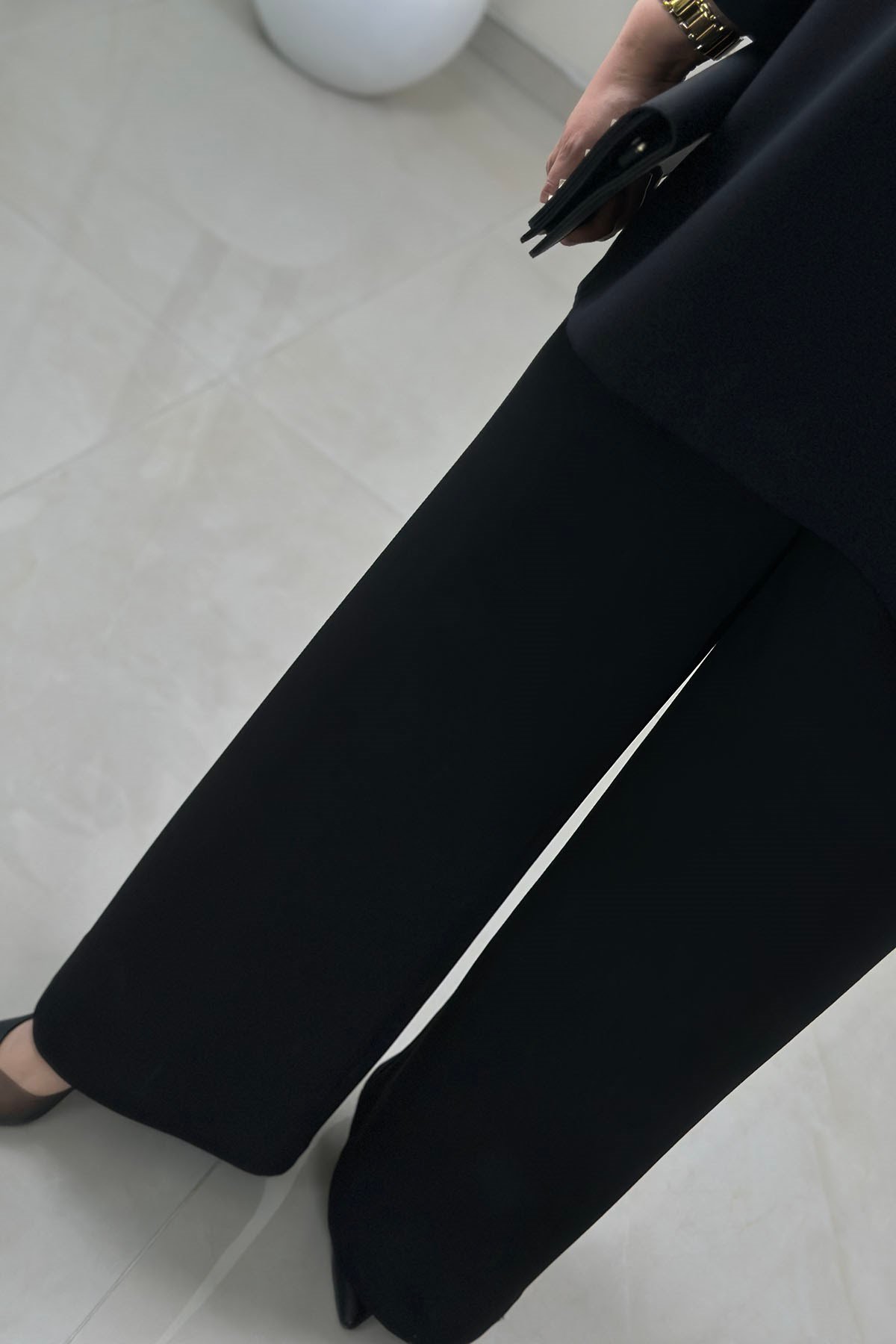 Tesettür PantolonScuba Krep Beli Lastikli Bol Paça Kadın Pantolon Siyah MLH 6000