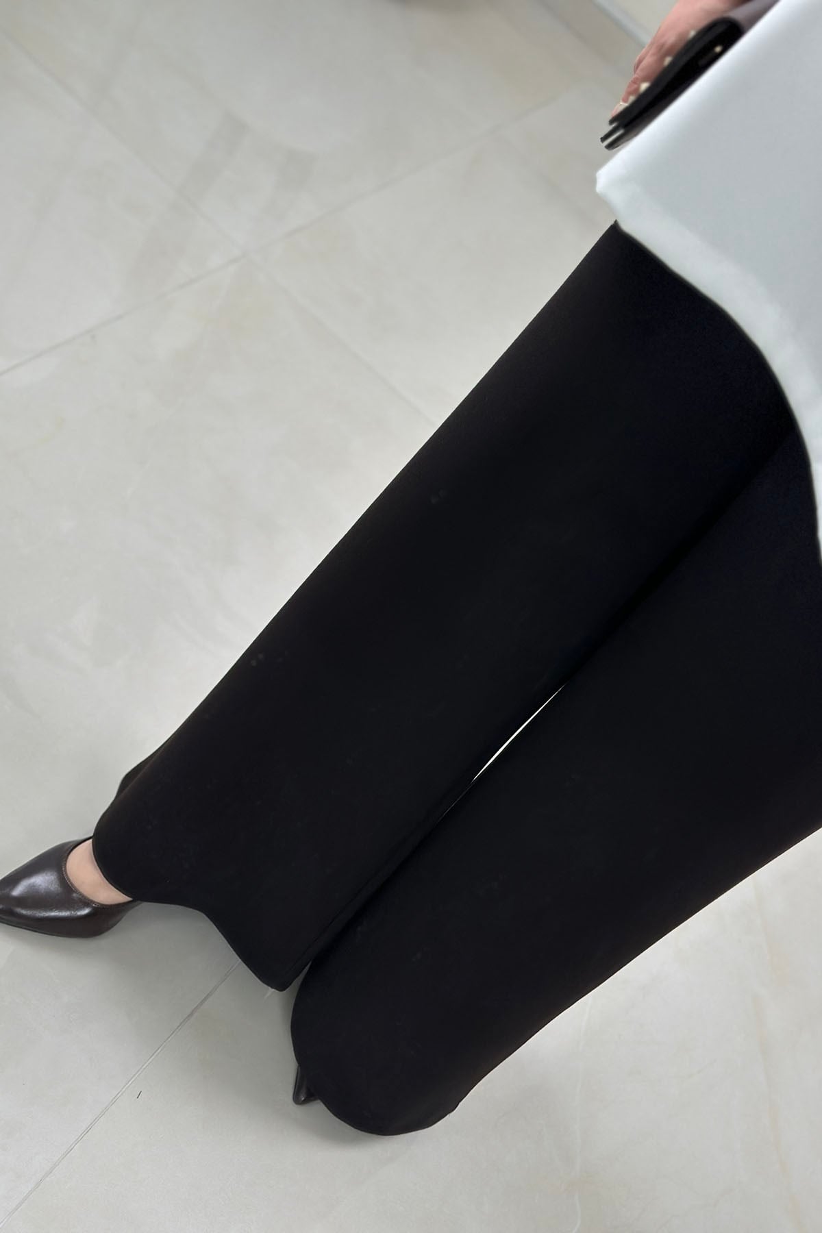 Tesettür PantolonScuba Krep Beli Lastikli Bol Paça Kadın Pantolon Kahverengi MLH 6000