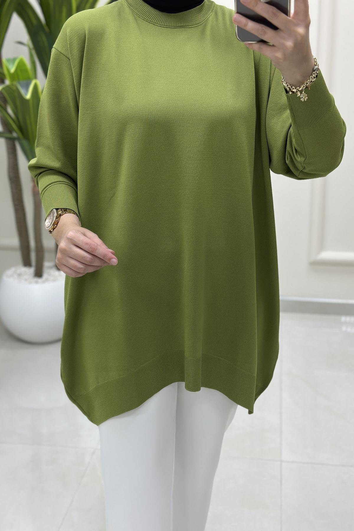 Tesettür Tunik GömlekDüşük Omuz Kadın Triko Tunik Yeşil KADO 2725511