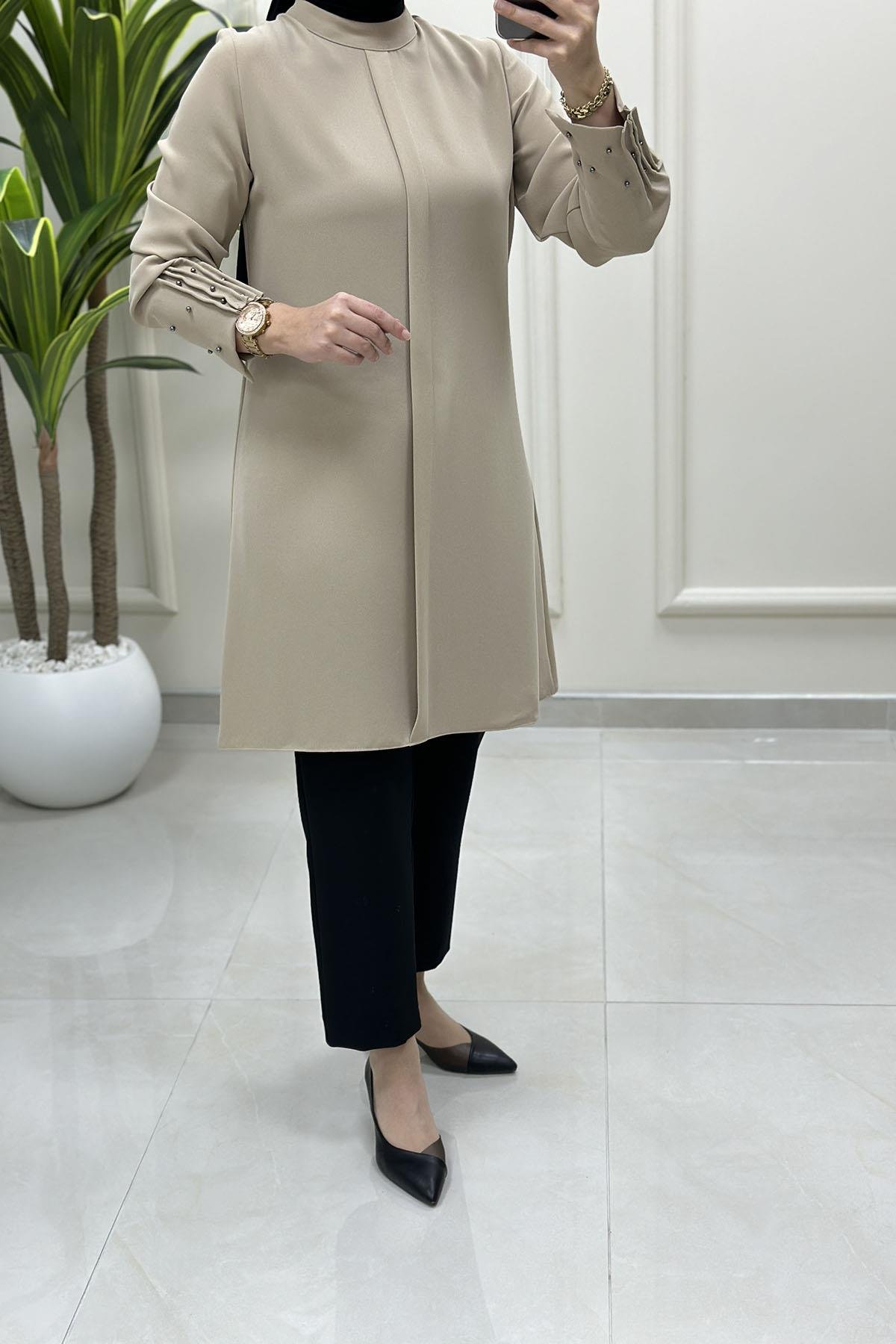 Tesettür Tunik GömlekHakim Yaka Kol Çimalı İncili Kadın Krep Tunik Bej HYA 1590